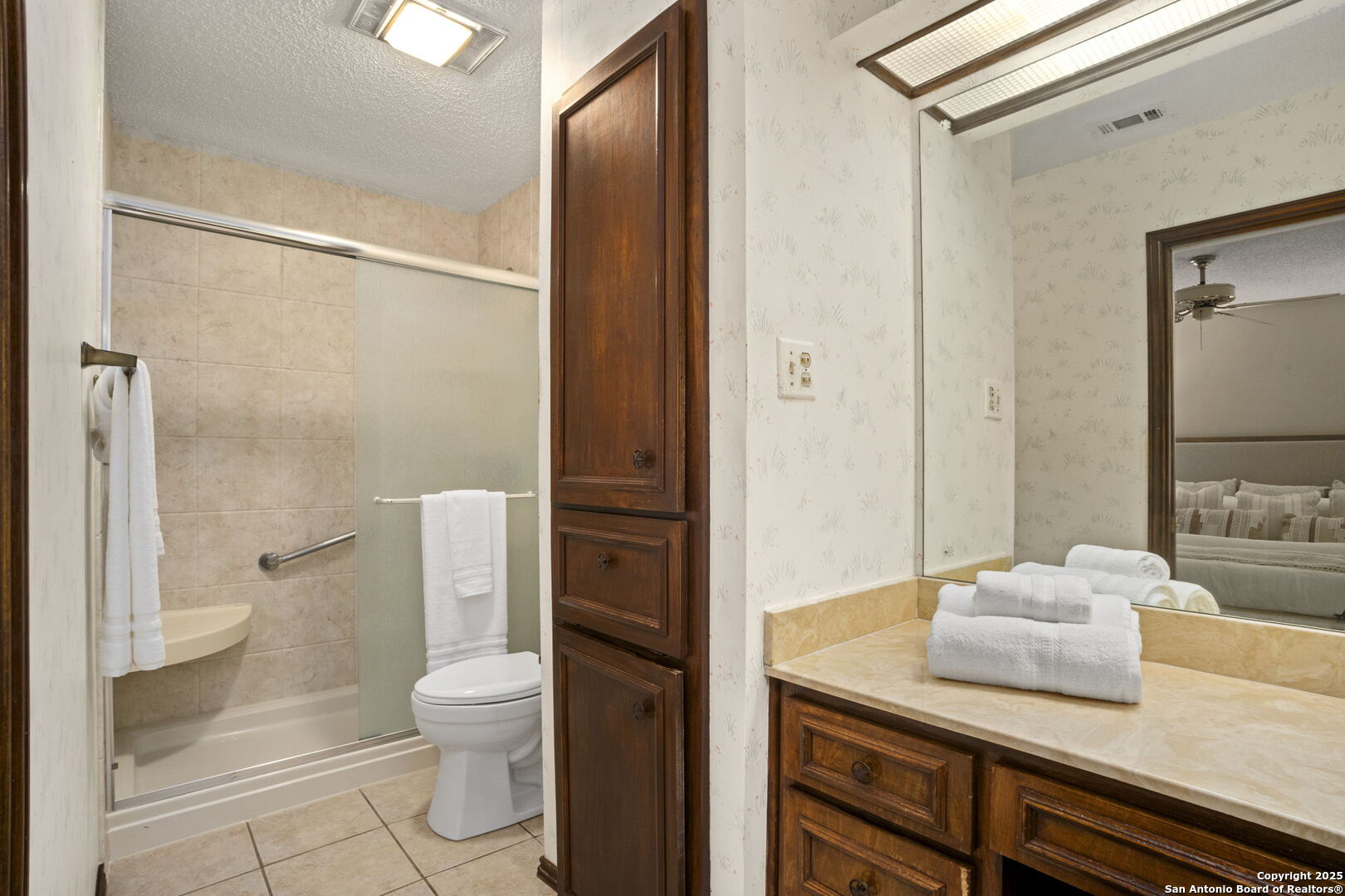 2527 Cedar Glen