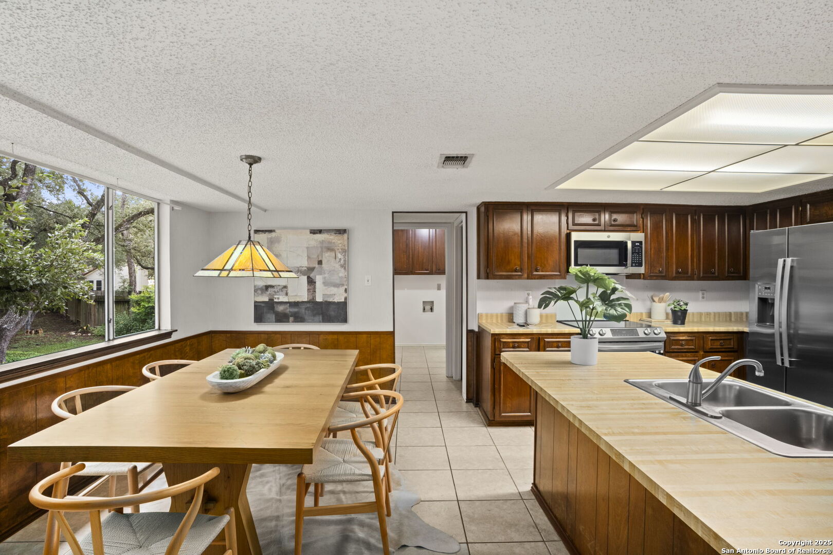 2527 Cedar Glen