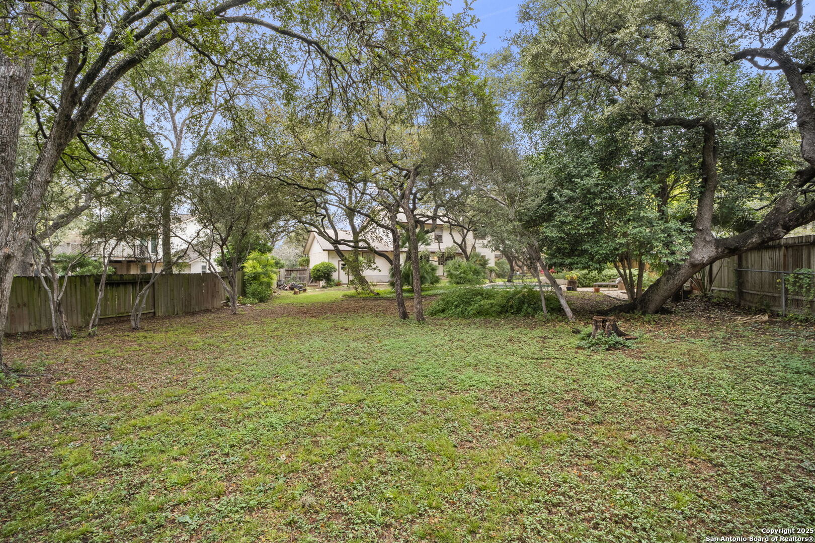 2527 Cedar Glen
