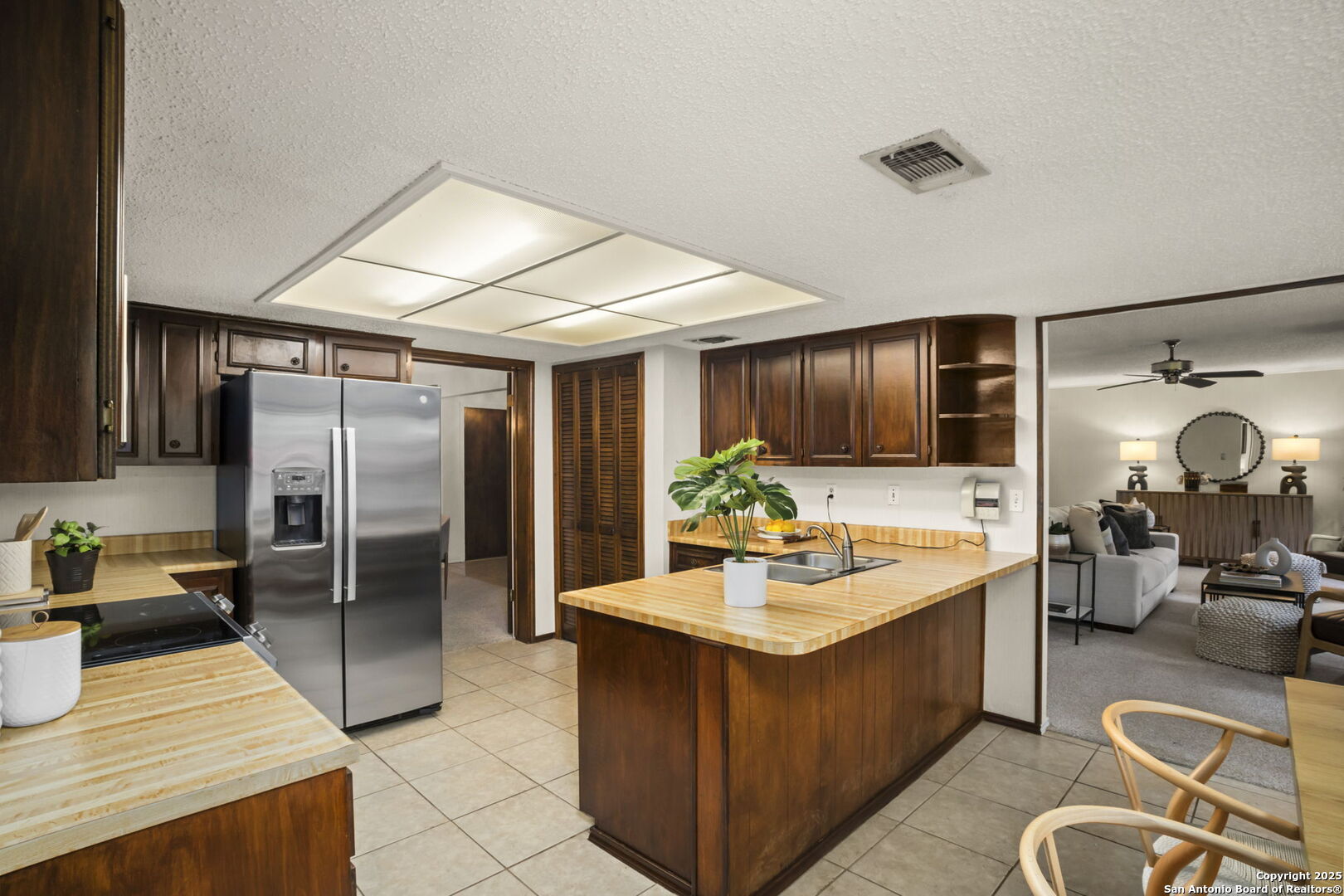 2527 Cedar Glen