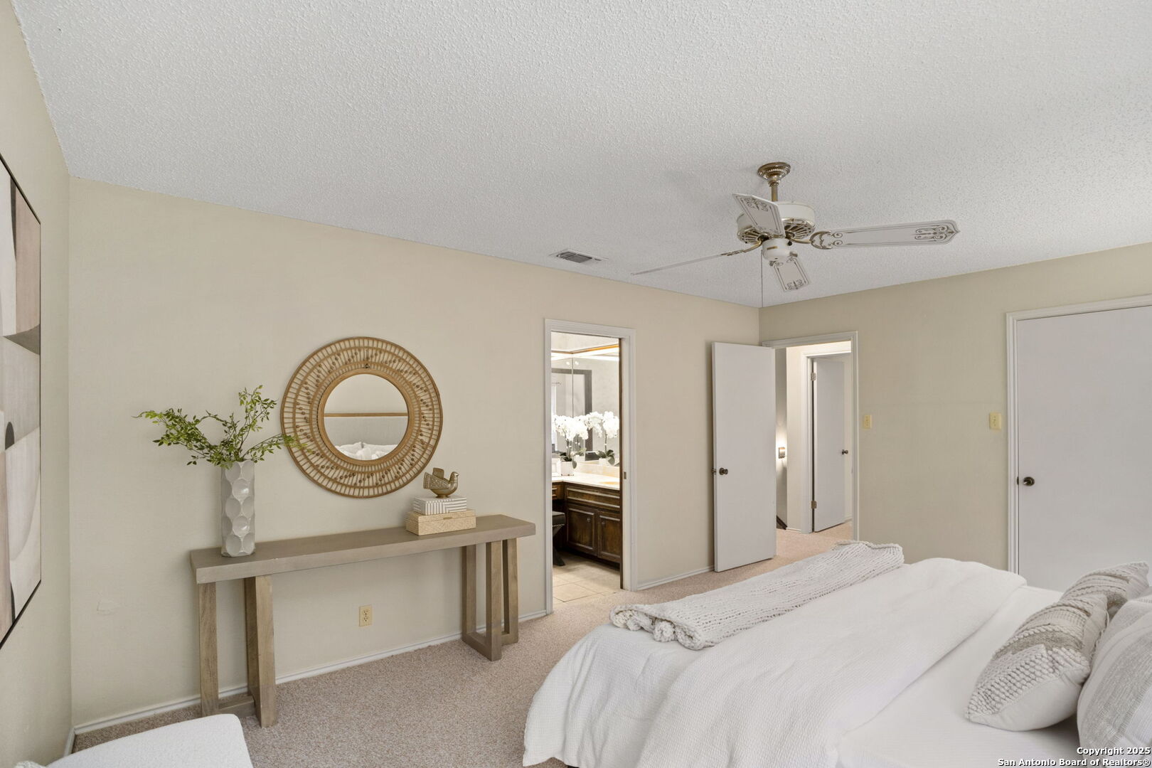 2527 Cedar Glen