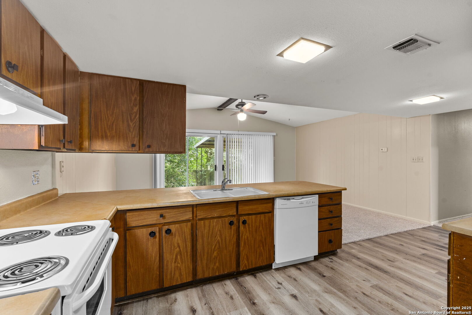 538 Shin Oak