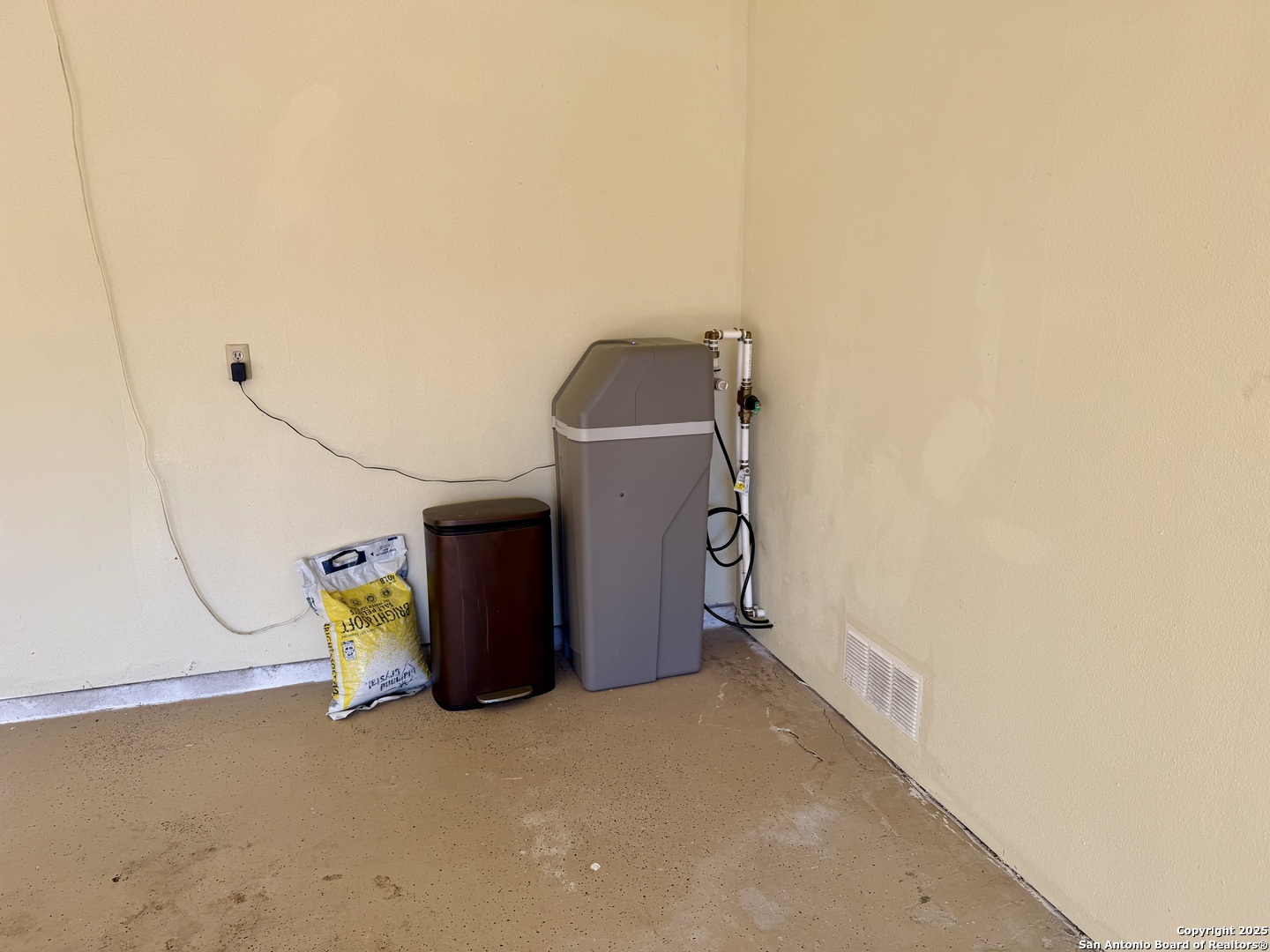 13731 Castle Grove Dr.