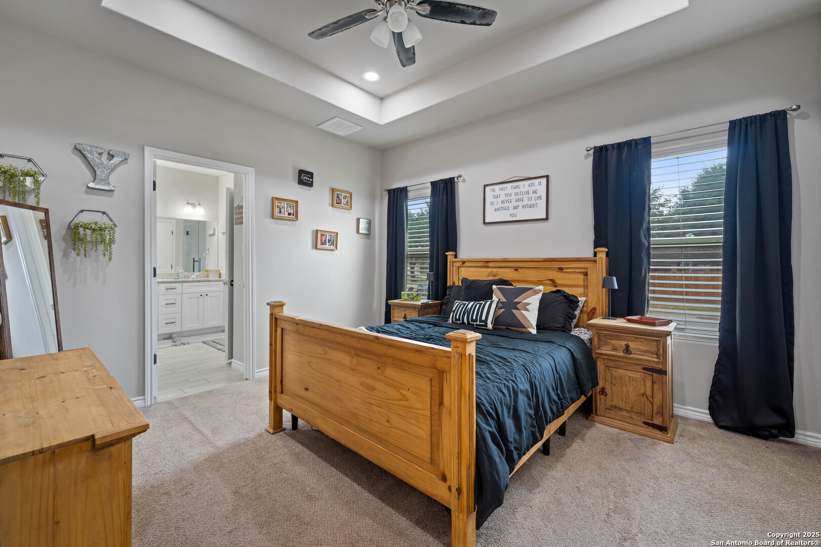 760 Crestview