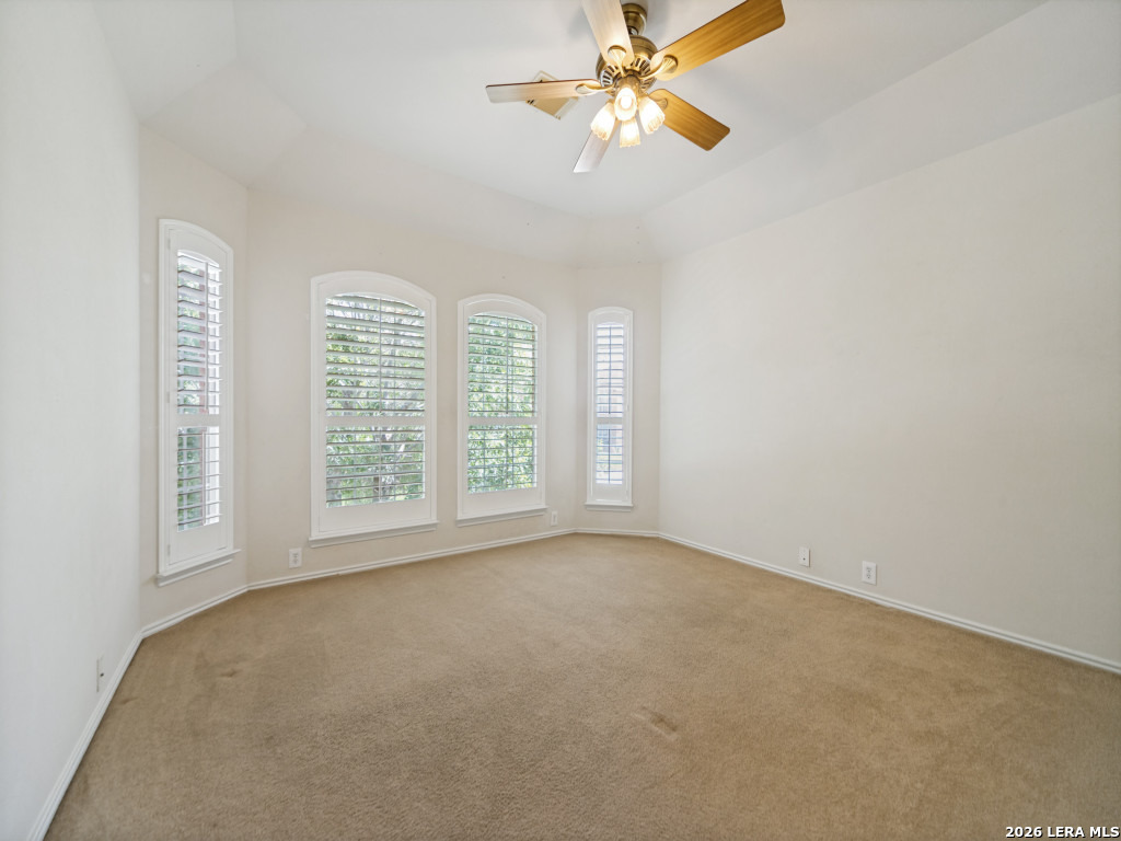 20811 Encino Pebble