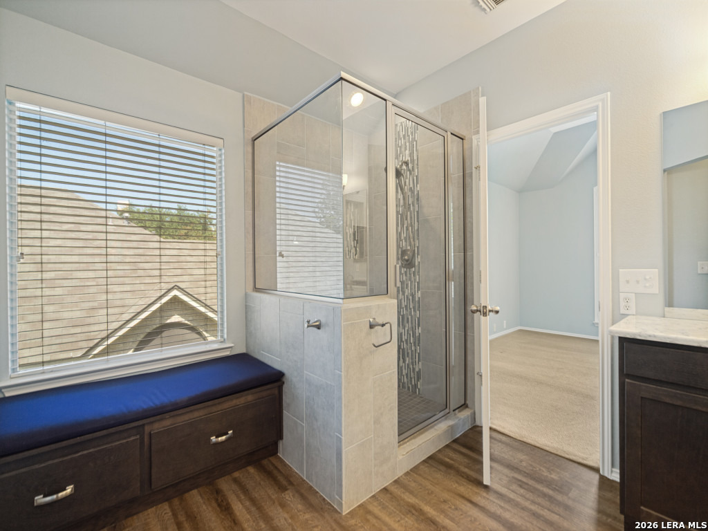 20811 Encino Pebble