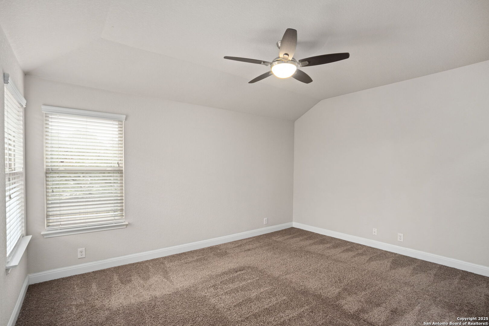27310 Camellia Trace