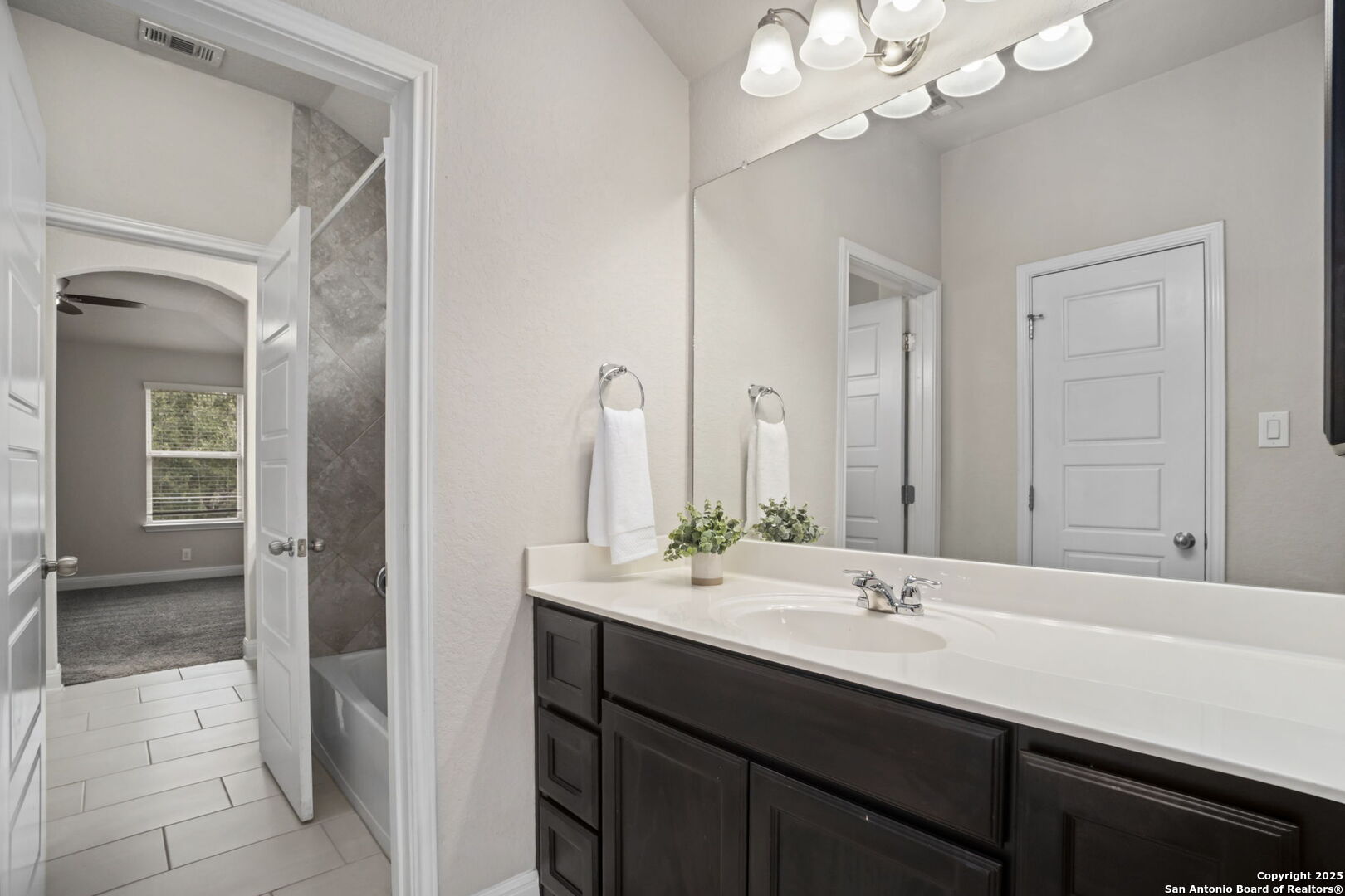 27310 Camellia Trace