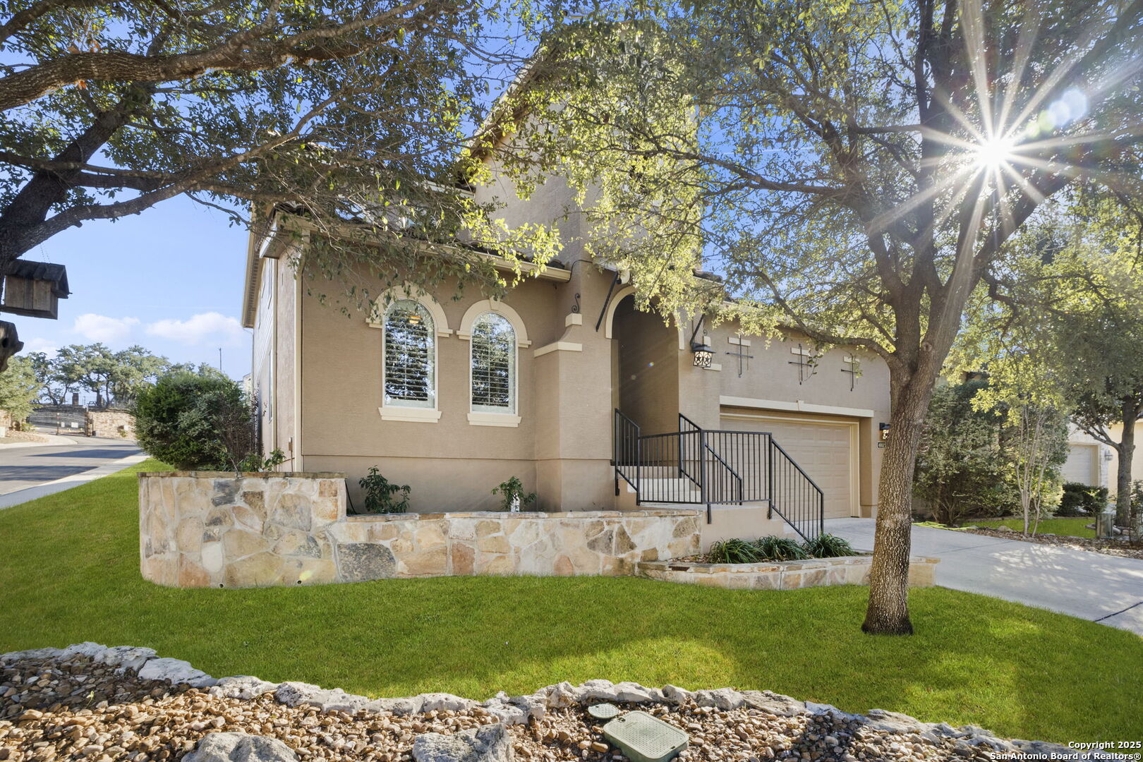 4002 Calle De Cobre