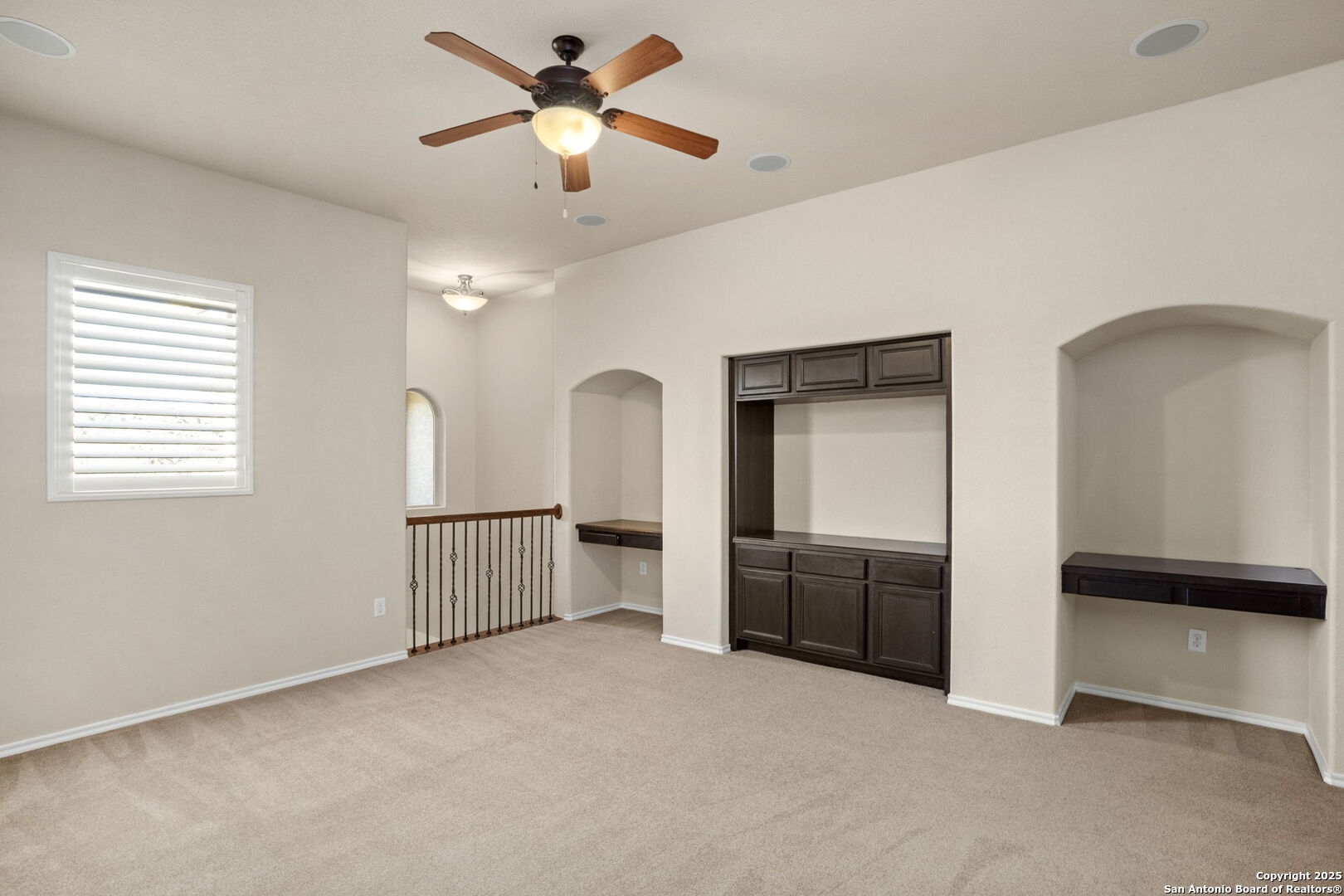 4002 Calle De Cobre