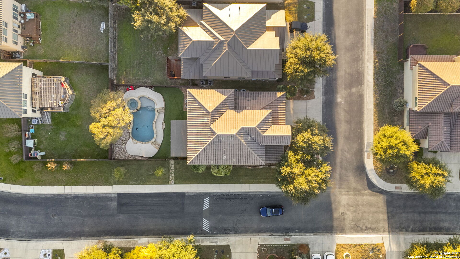 4002 Calle De Cobre