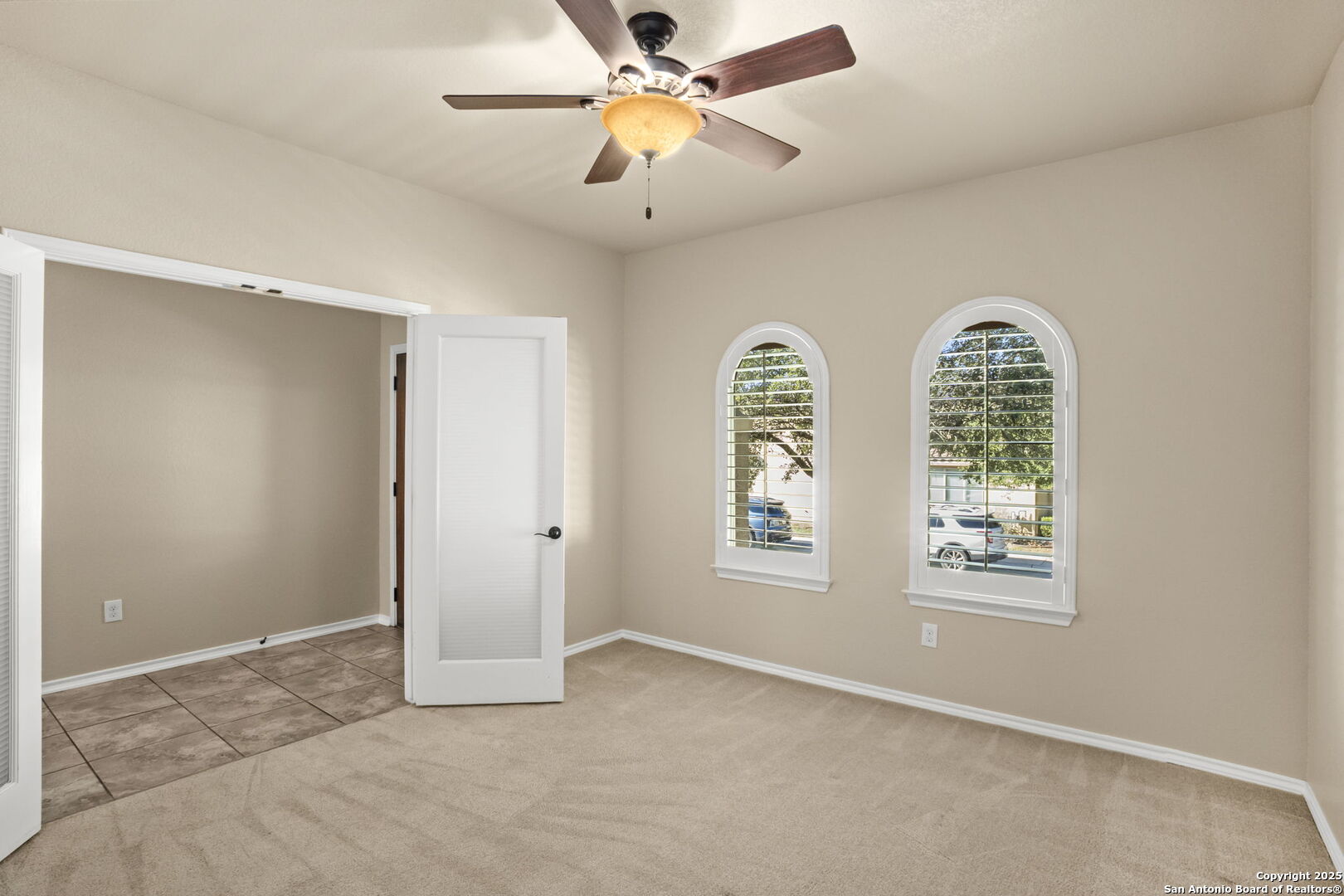 4002 Calle De Cobre