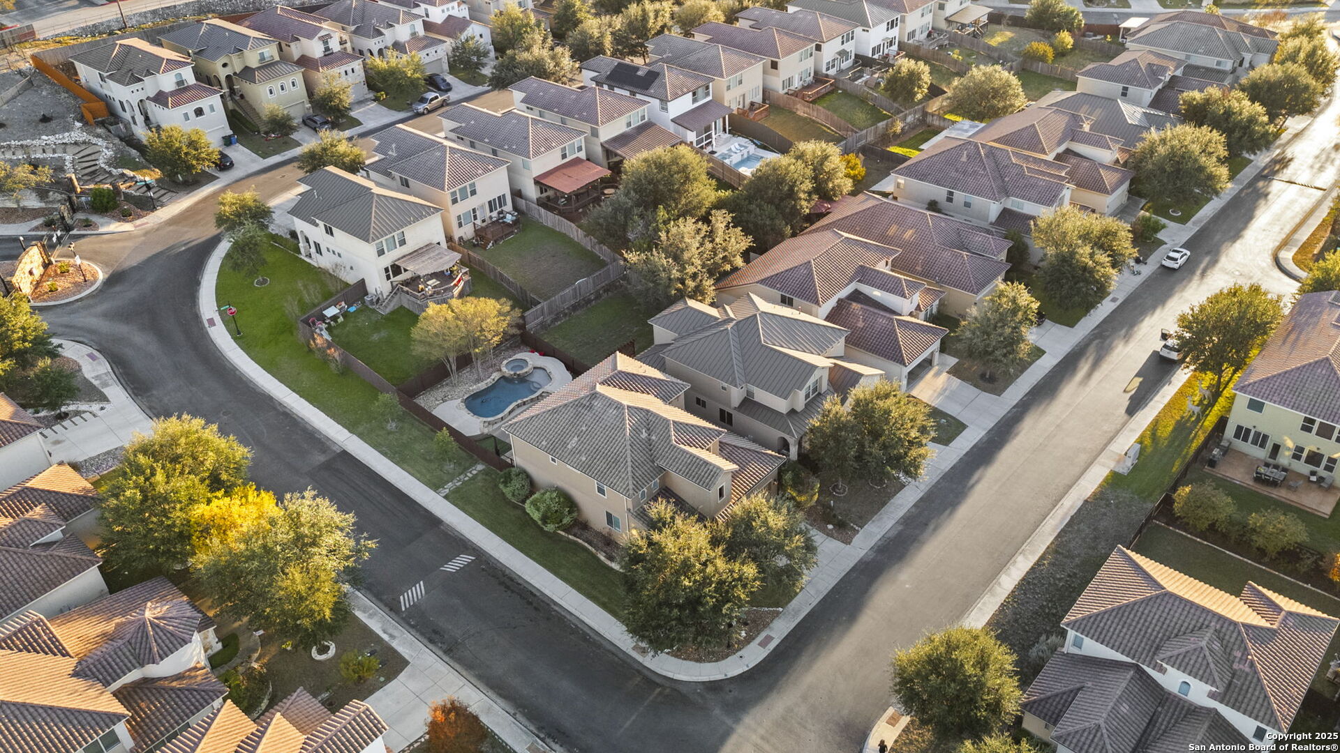 4002 Calle De Cobre