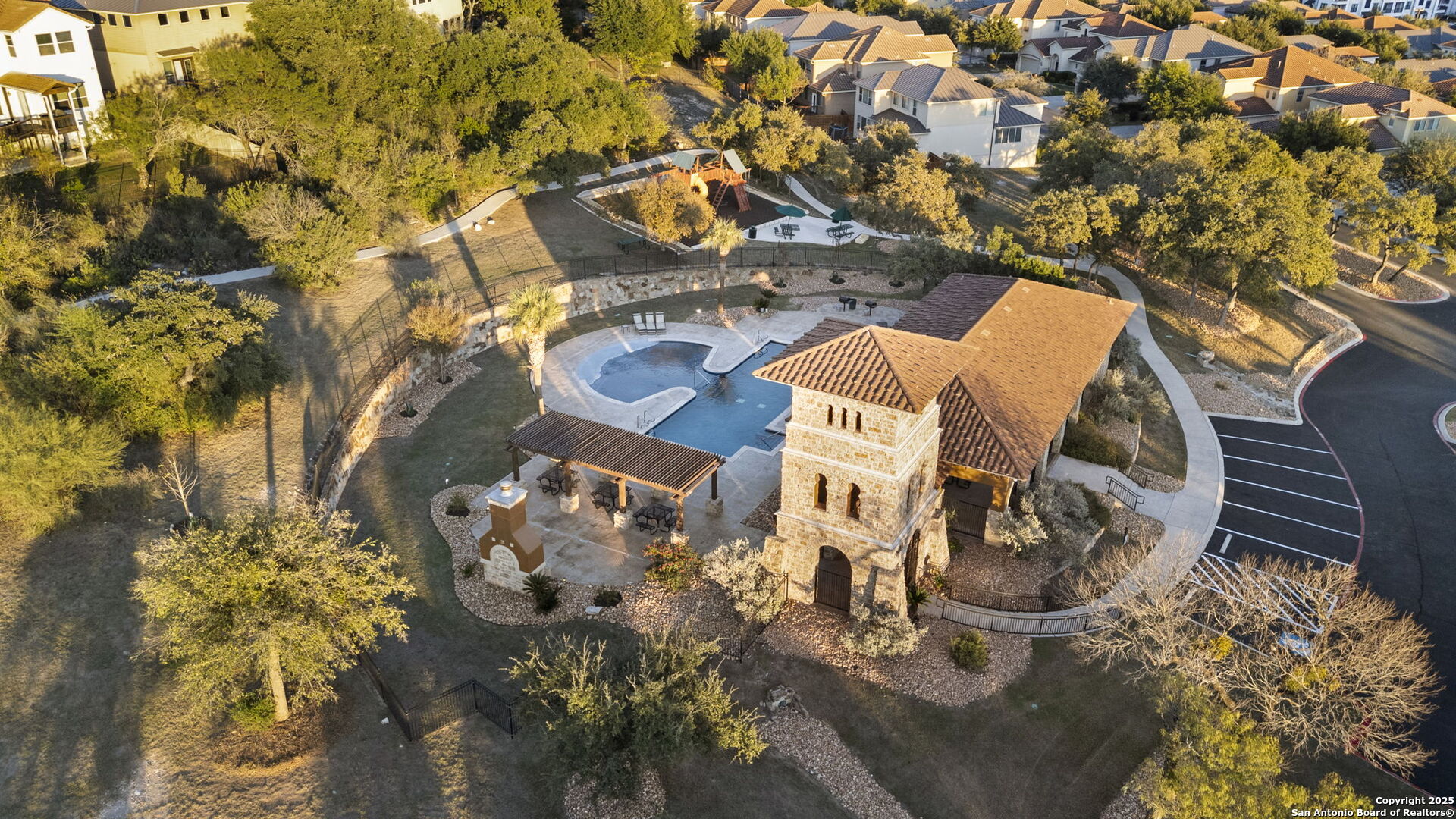 4002 Calle De Cobre