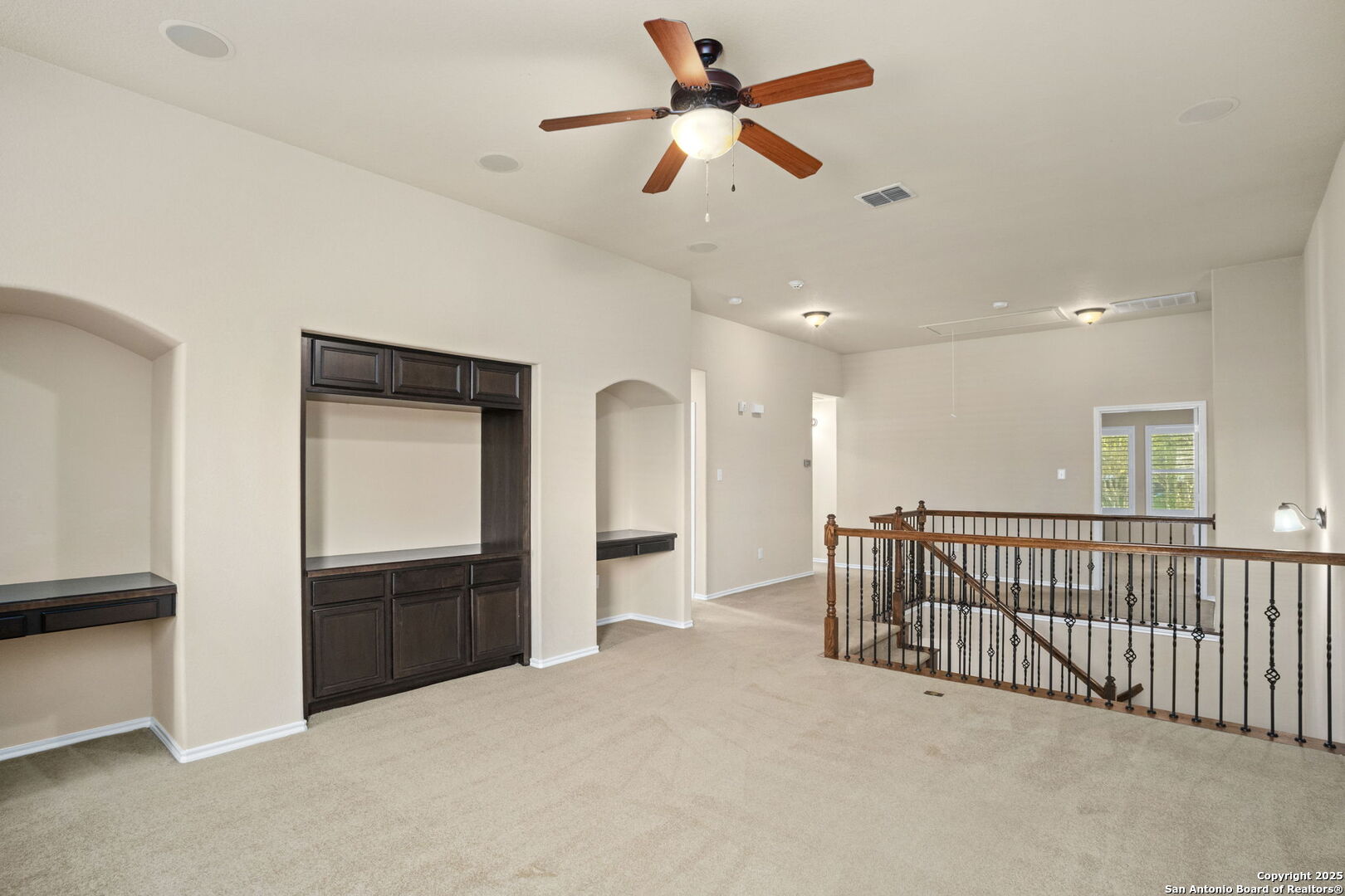 4002 Calle De Cobre