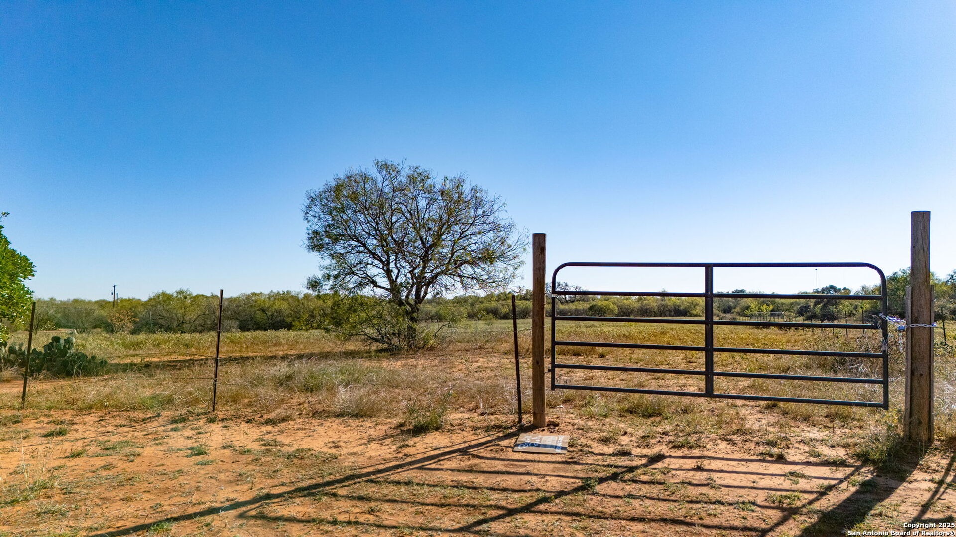 13710 US Highway 87