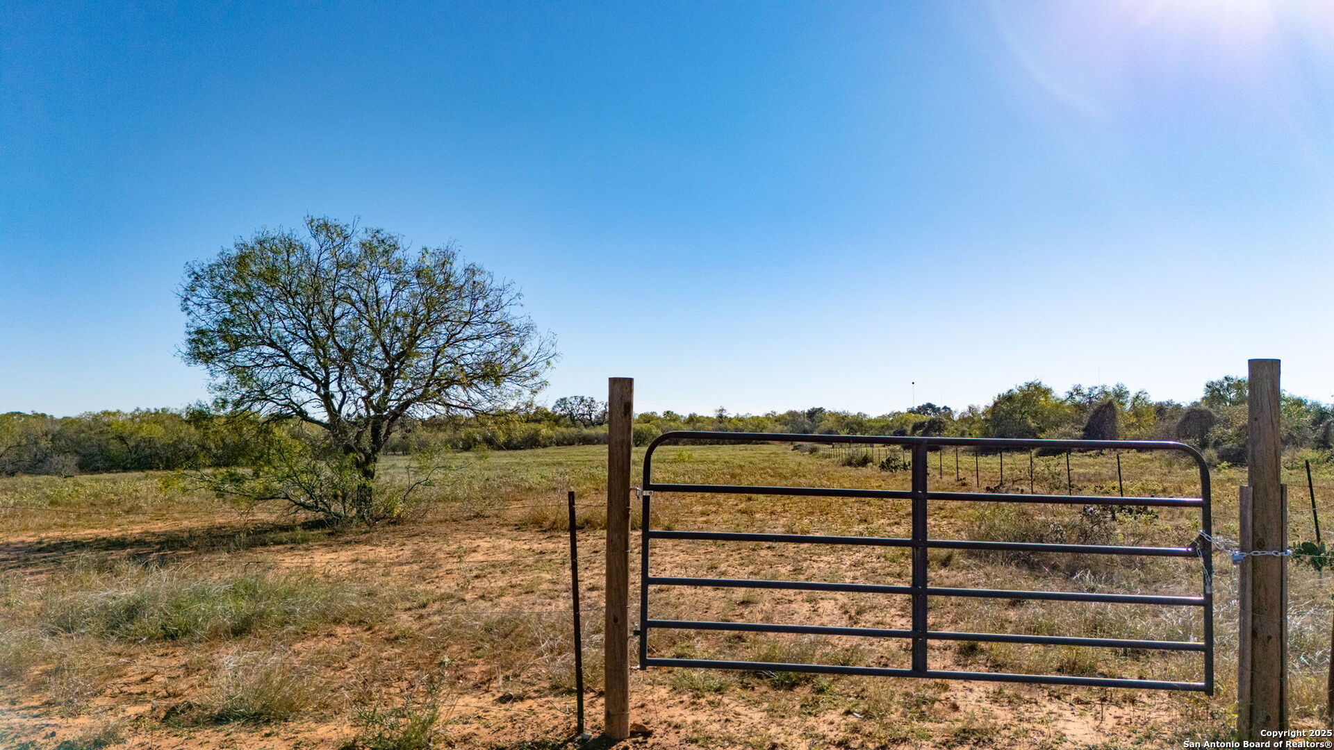 13710 US Highway 87