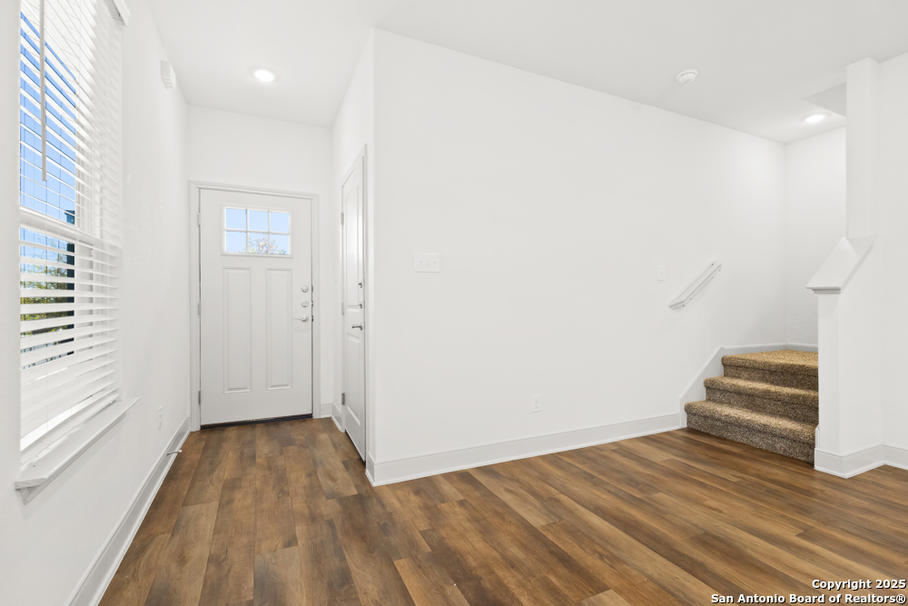 7620 Magnolia Village 102