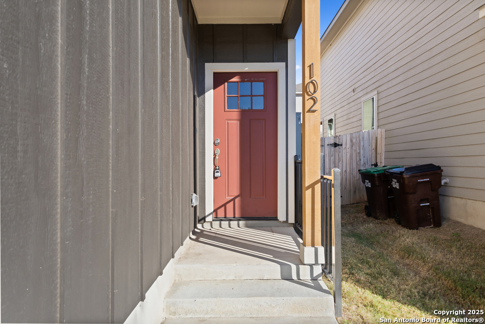 7620 Magnolia Village 102