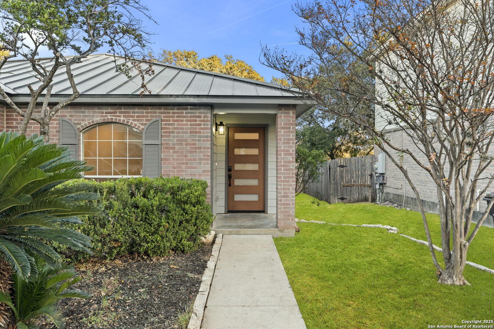 5910 Rolling Trail Drive