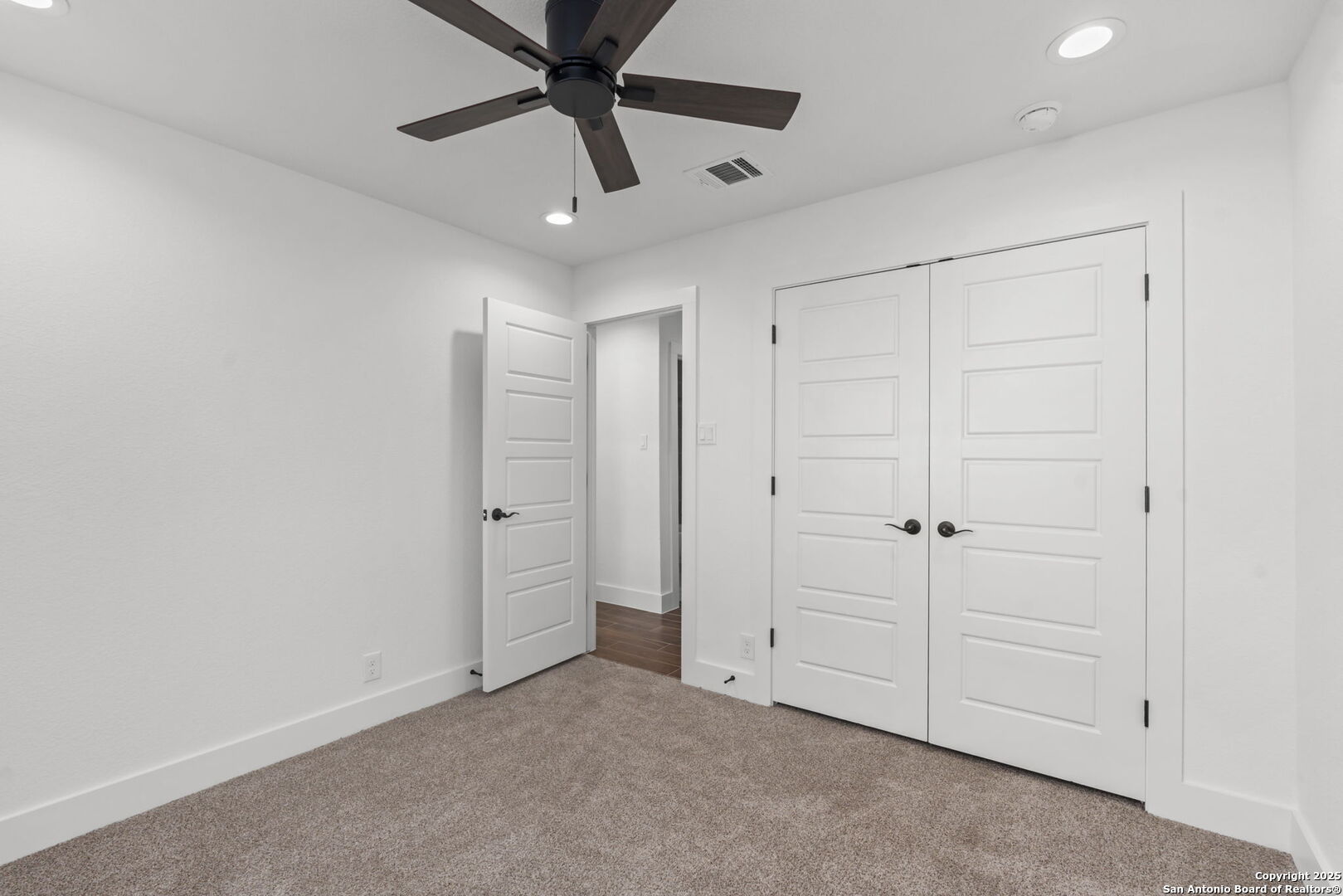 5910 Rolling Trail Drive