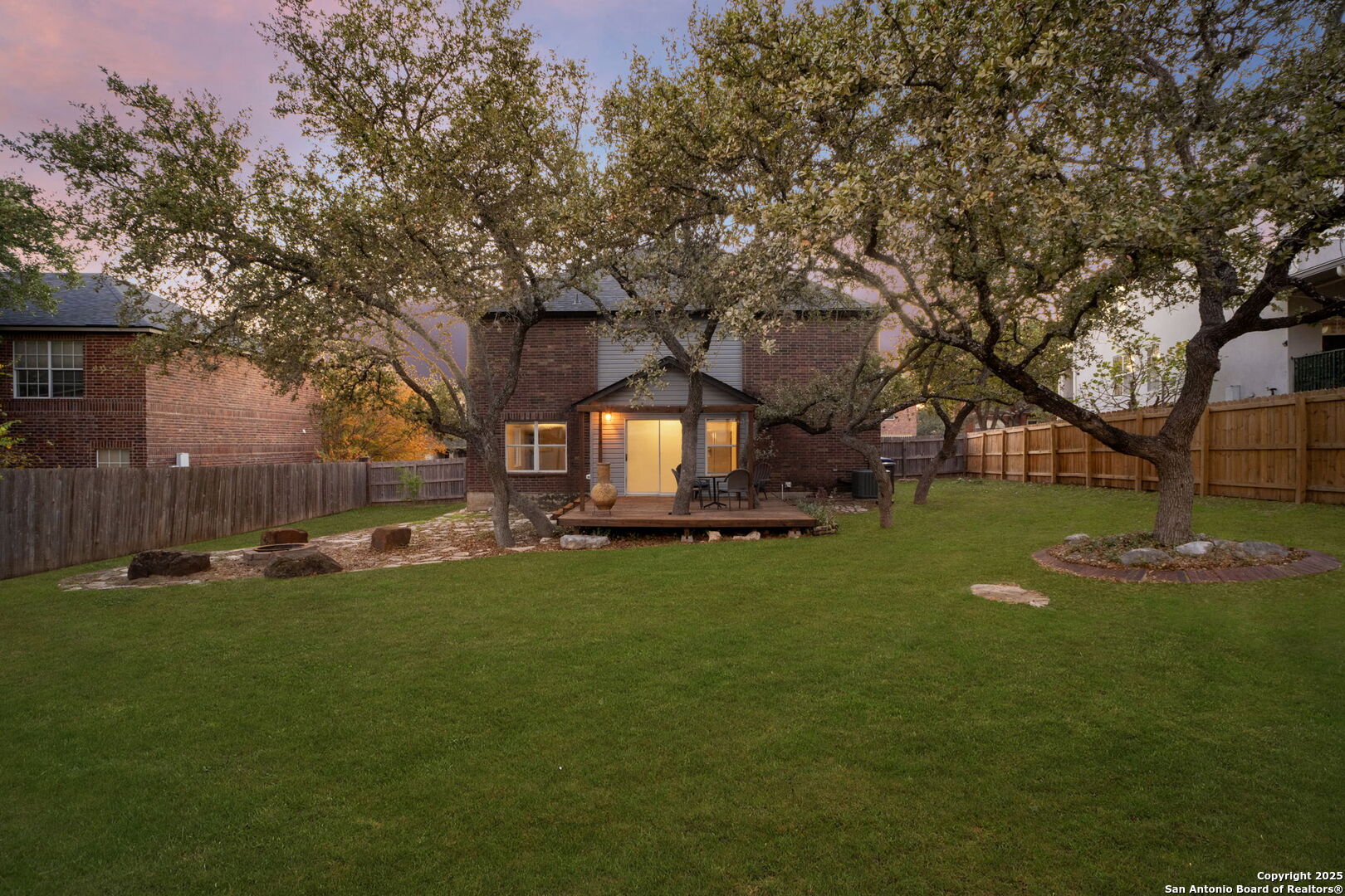 22006 Kenton Knoll
