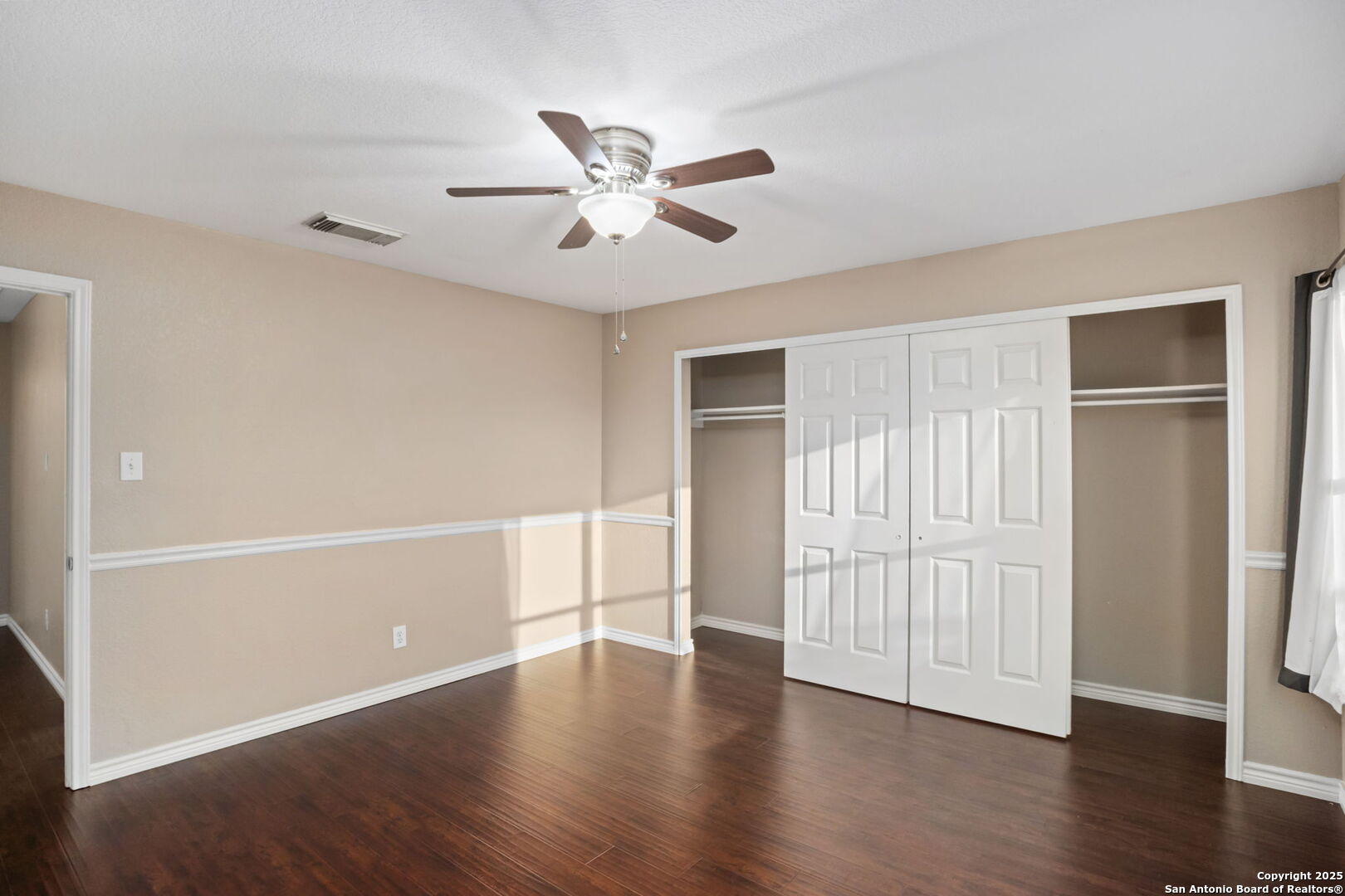 22006 Kenton Knoll