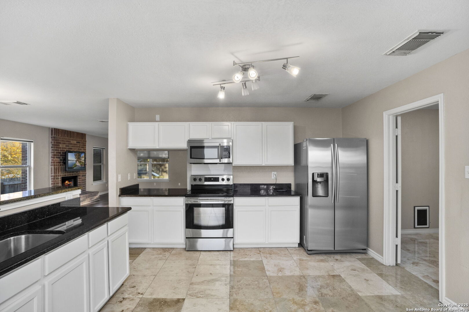 22006 Kenton Knoll