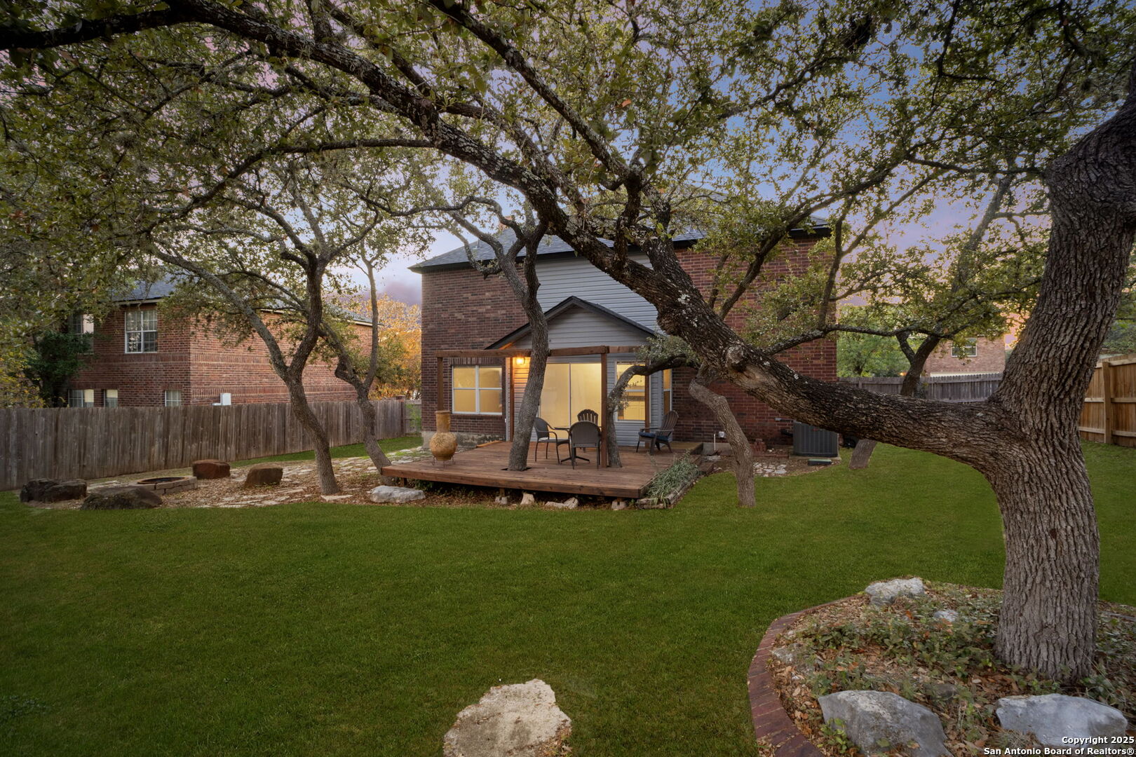 22006 Kenton Knoll