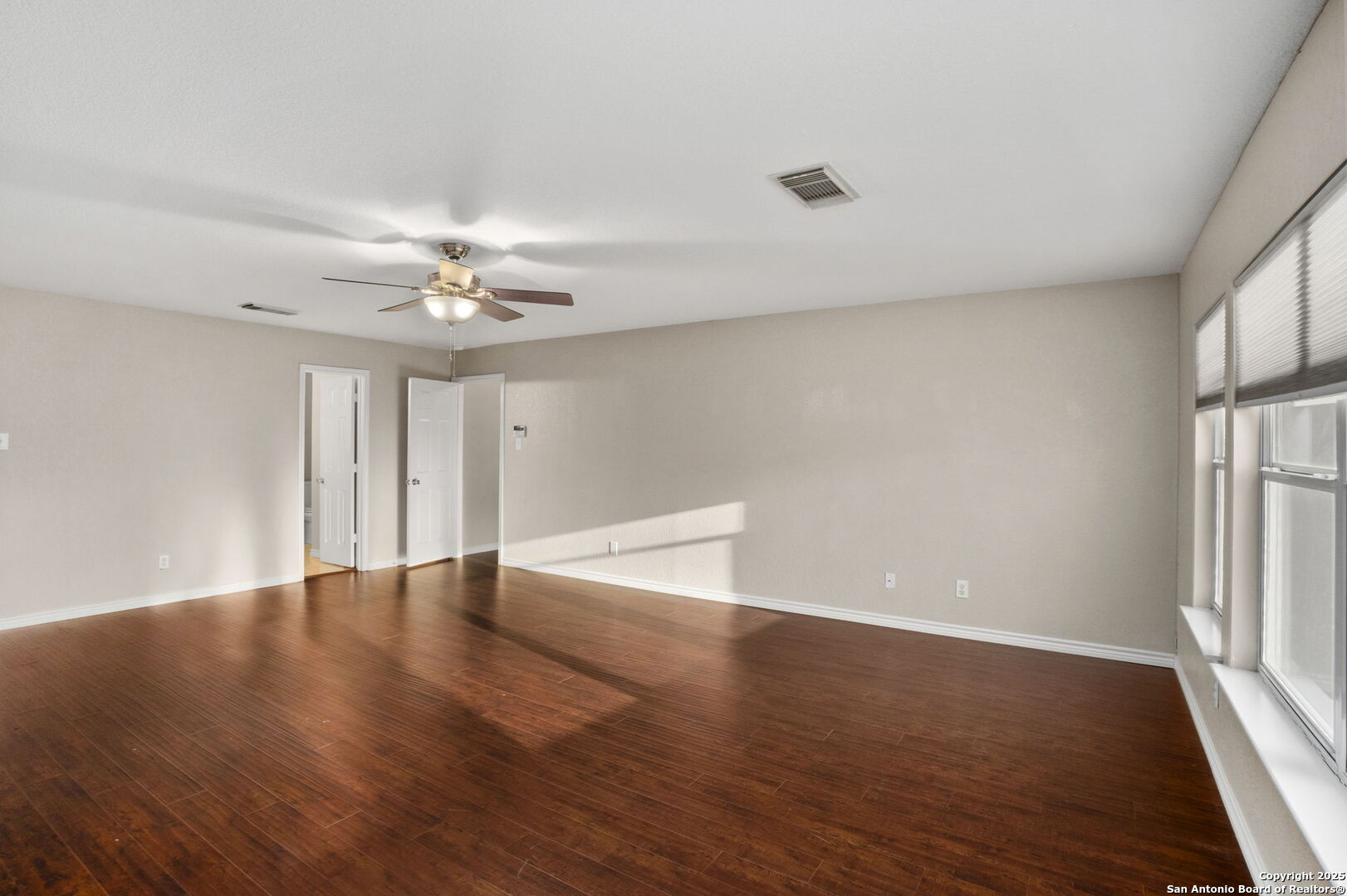 22006 Kenton Knoll