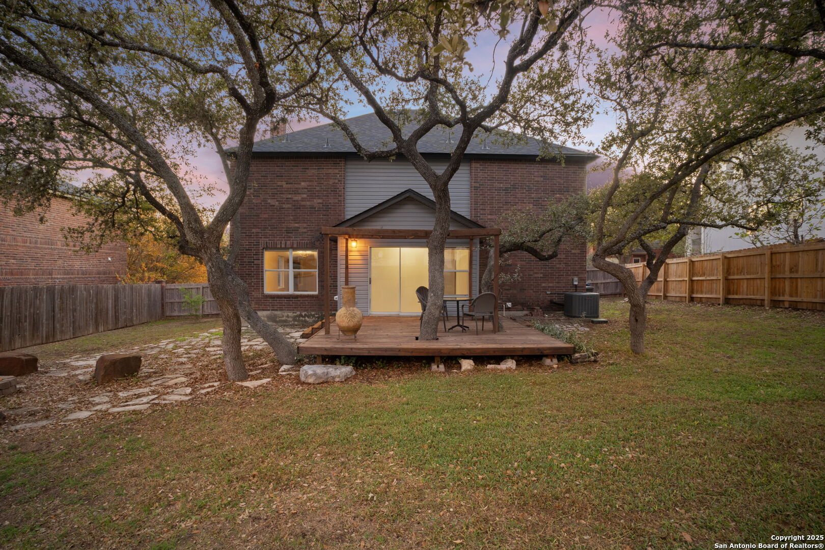 22006 Kenton Knoll
