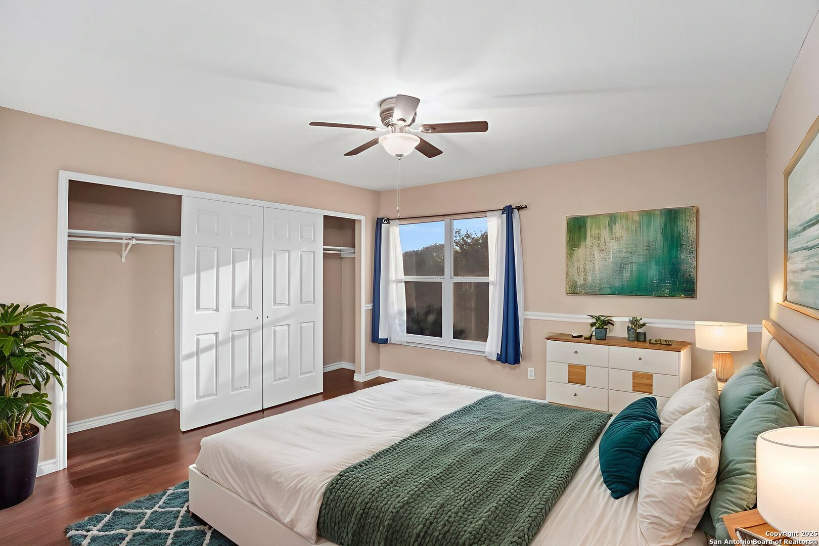 22006 Kenton Knoll