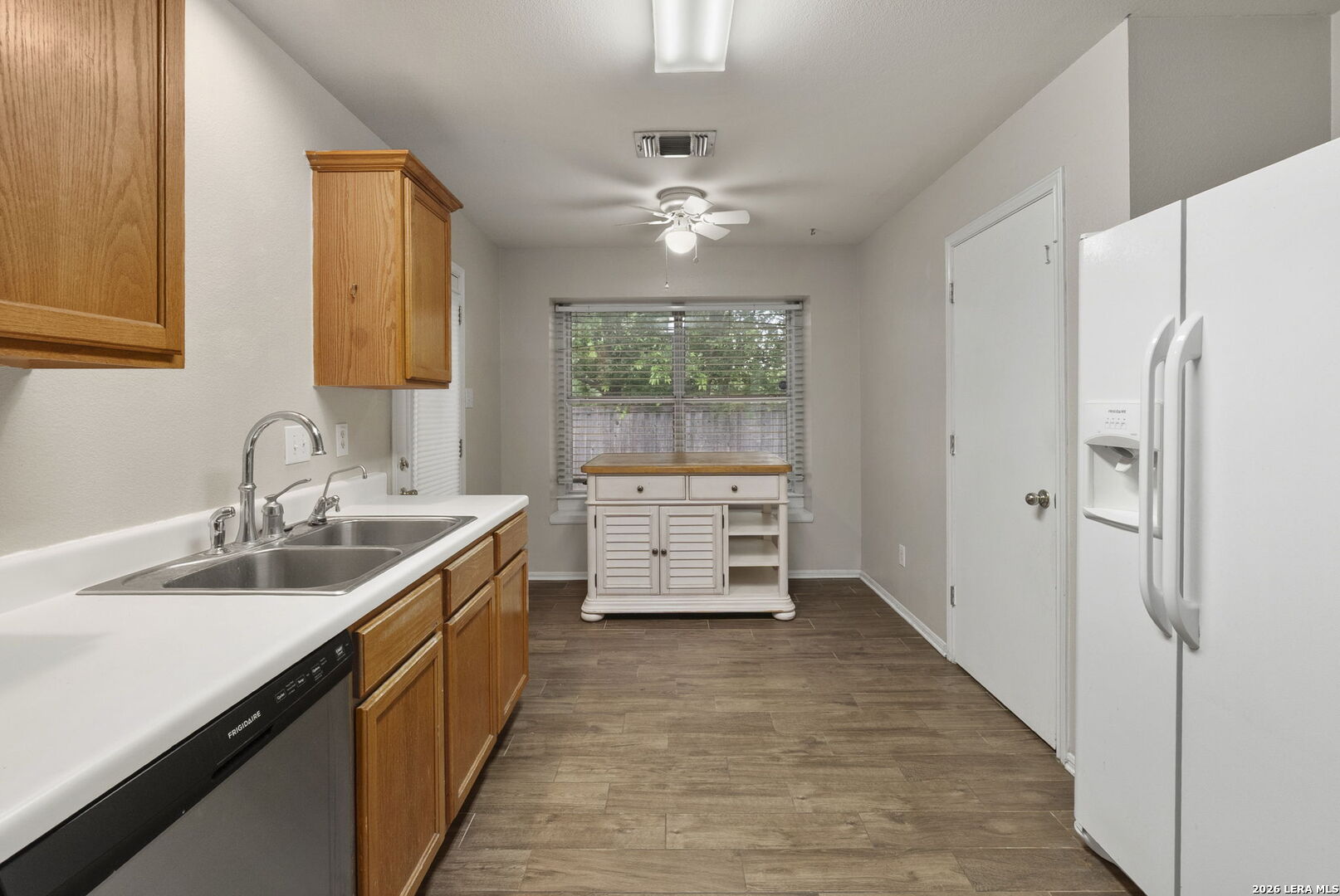 5846 Larkmeadow