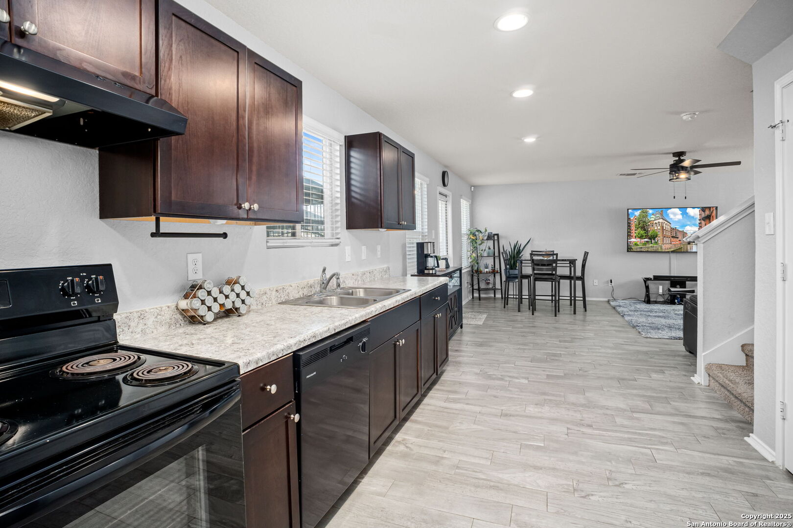 11715 Blackmore Leap