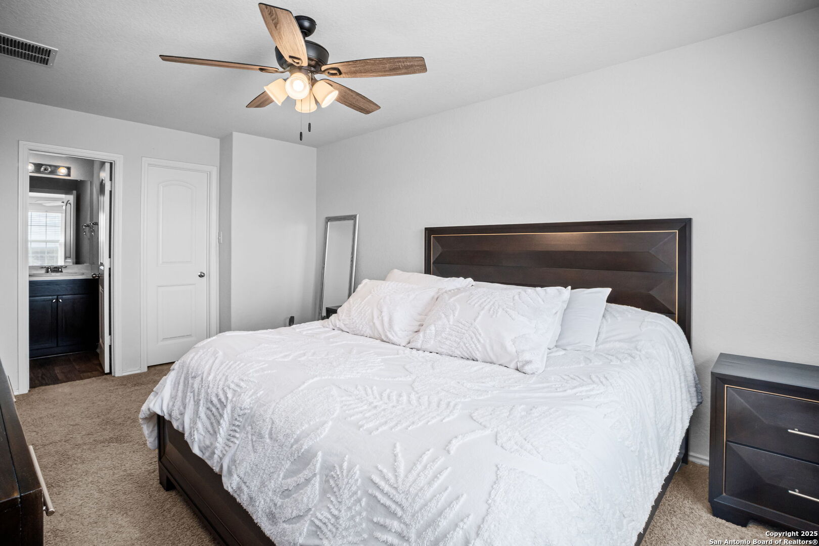 11715 Blackmore Leap