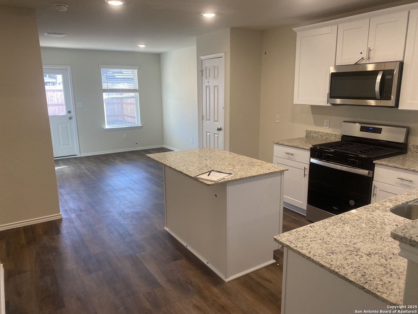 13751 Prospector Post