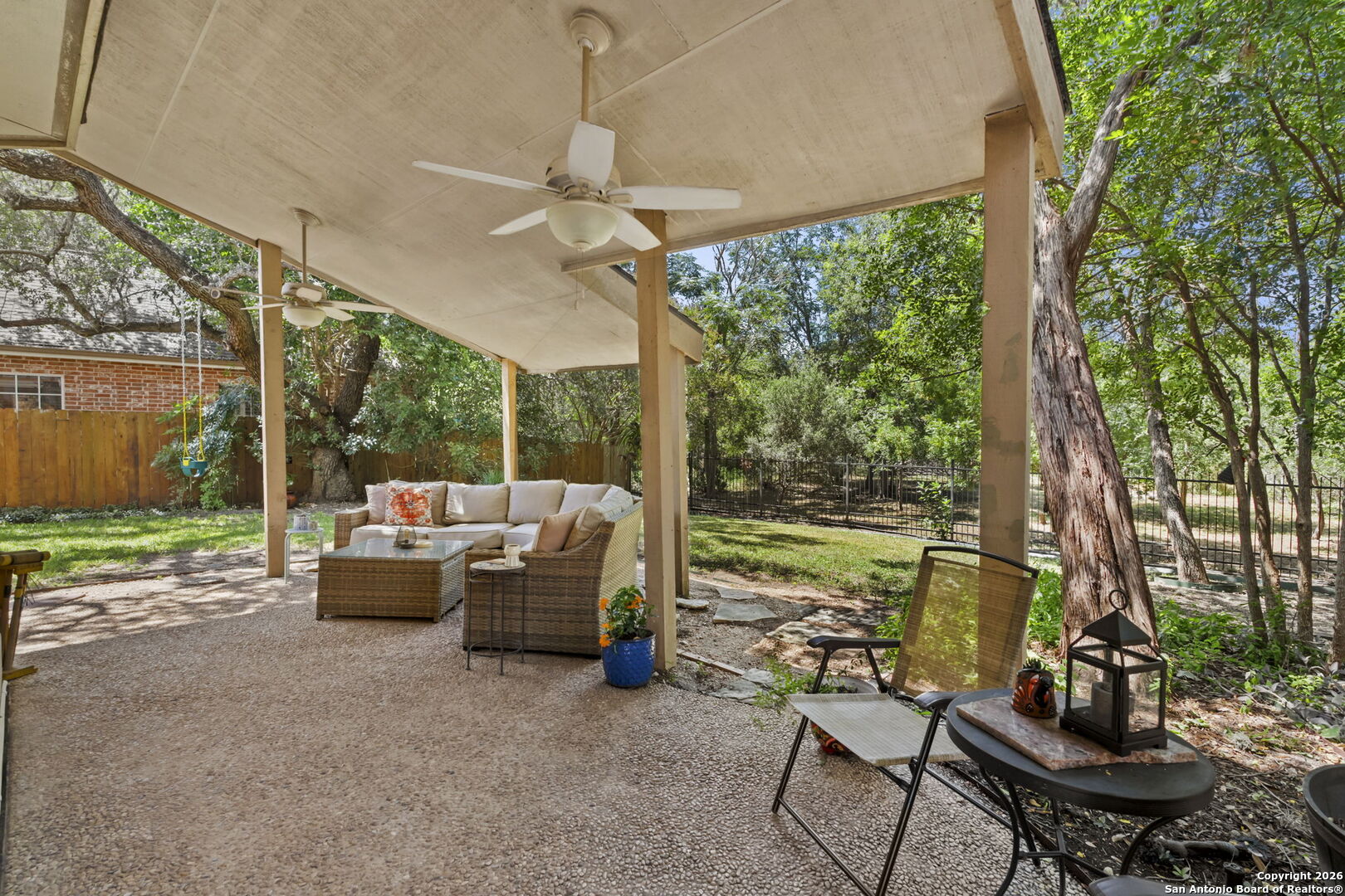 42 Courtside Cir