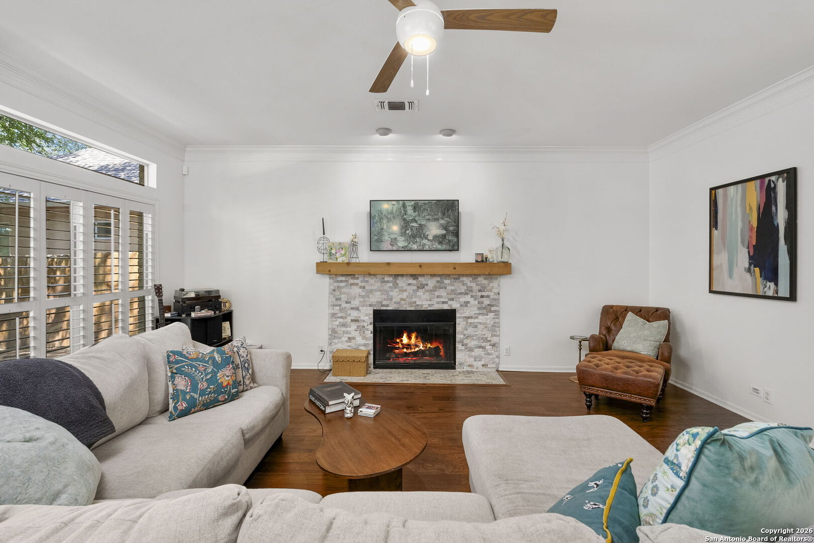 42 Courtside Cir