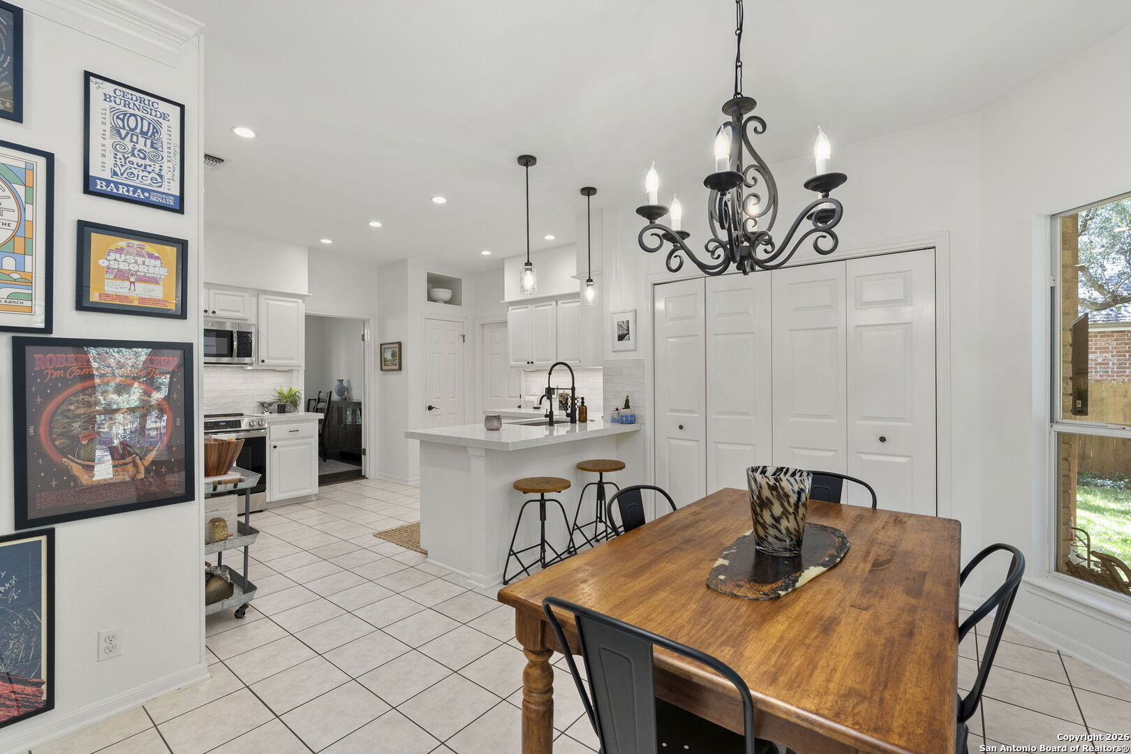 42 Courtside Cir