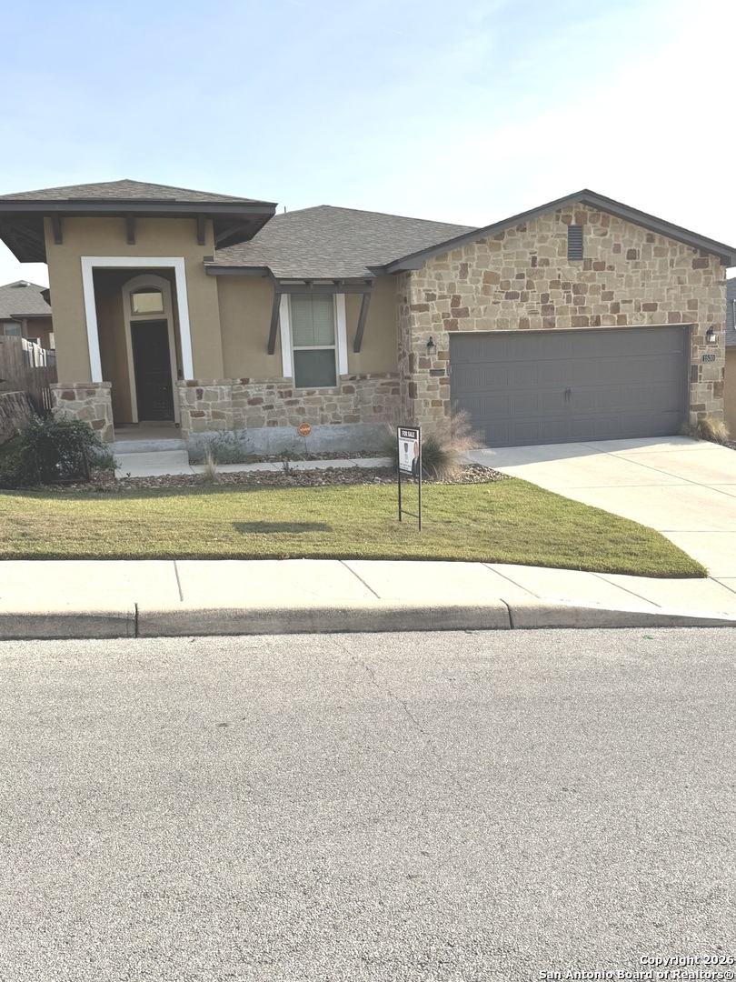 1530 Eagle Gln