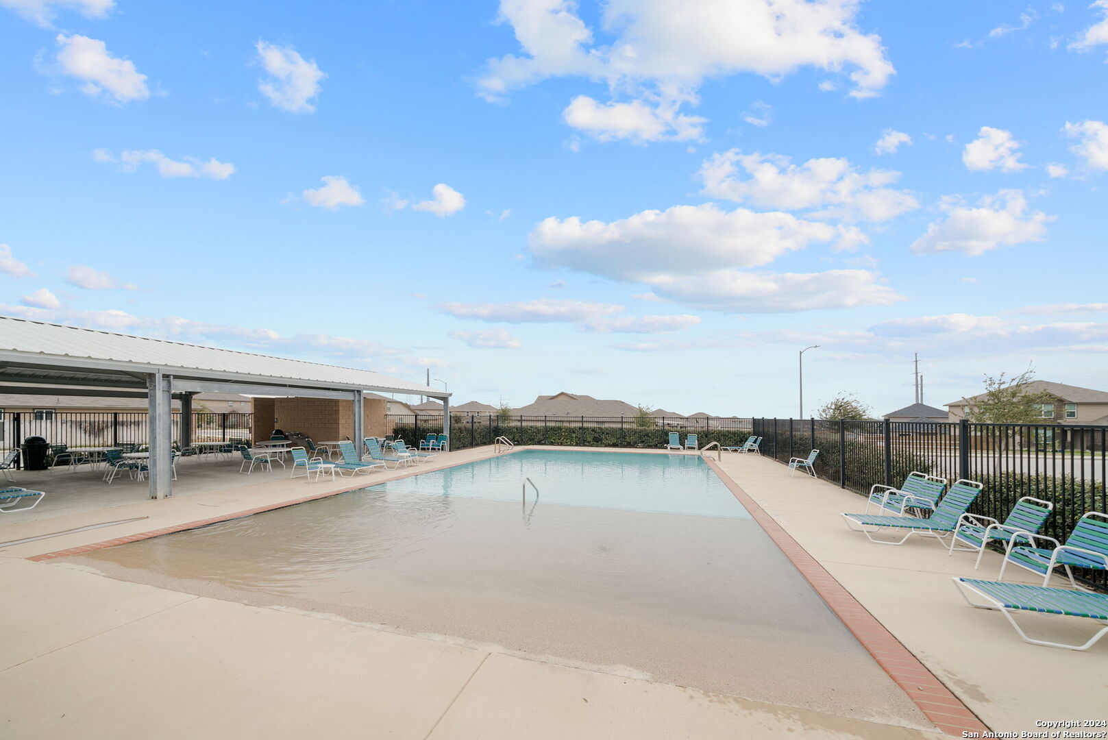 11423 BLACKMORE LEAP