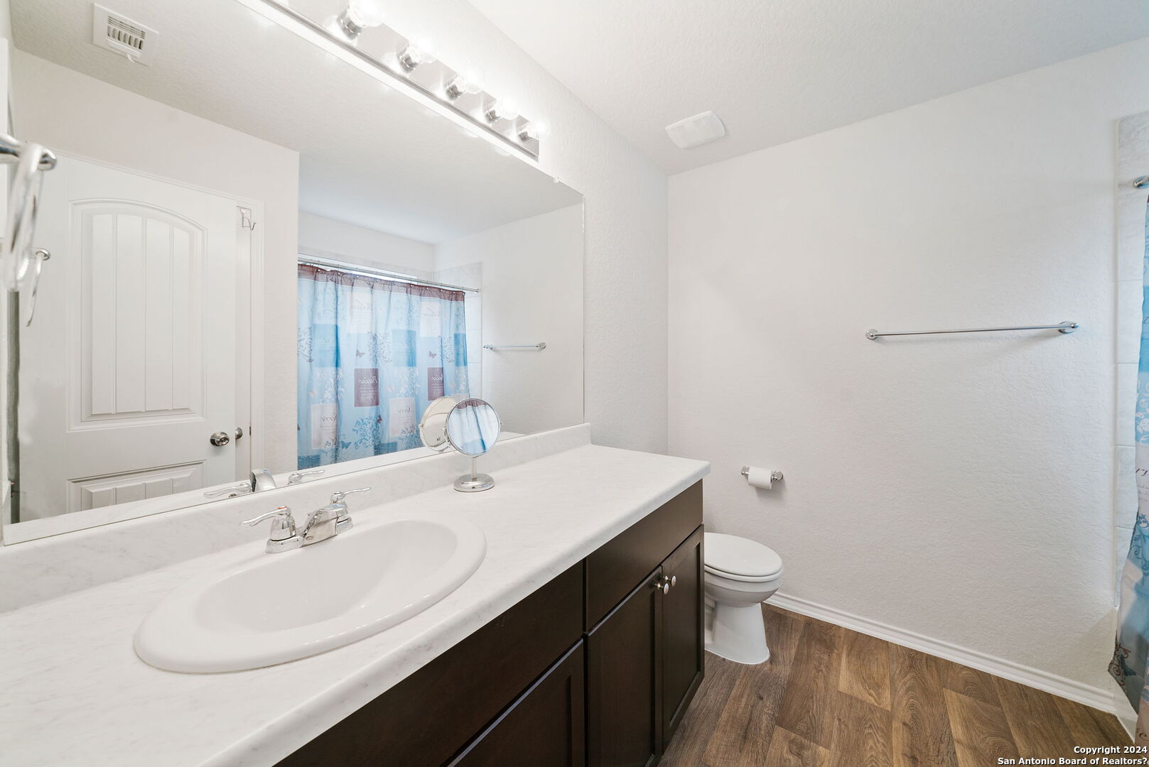 11423 BLACKMORE LEAP