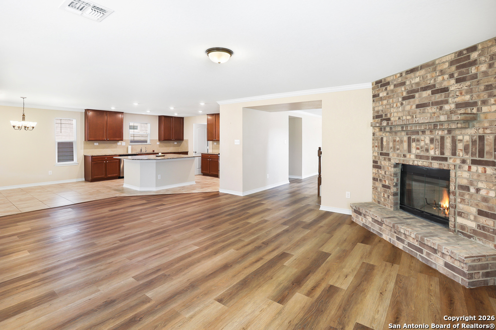 691 ANTHEM LN