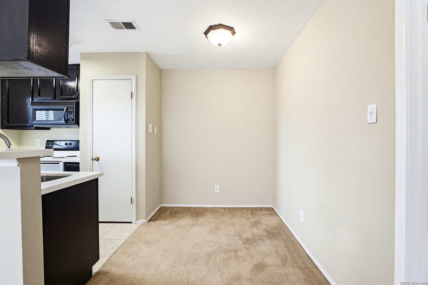 4803 Hamilton Wolfe Unit: 914