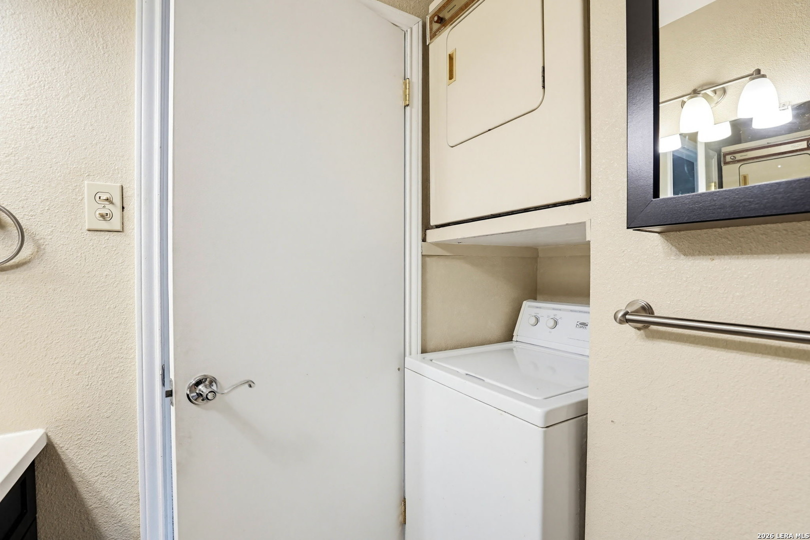 4803 Hamilton Wolfe Unit: 914