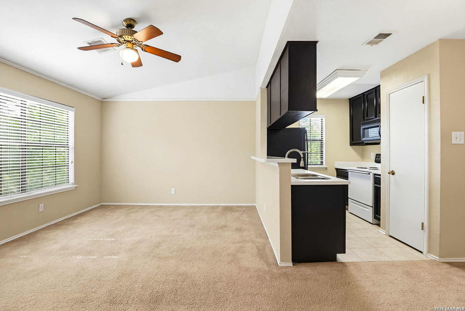 4803 Hamilton Wolfe Unit: 914