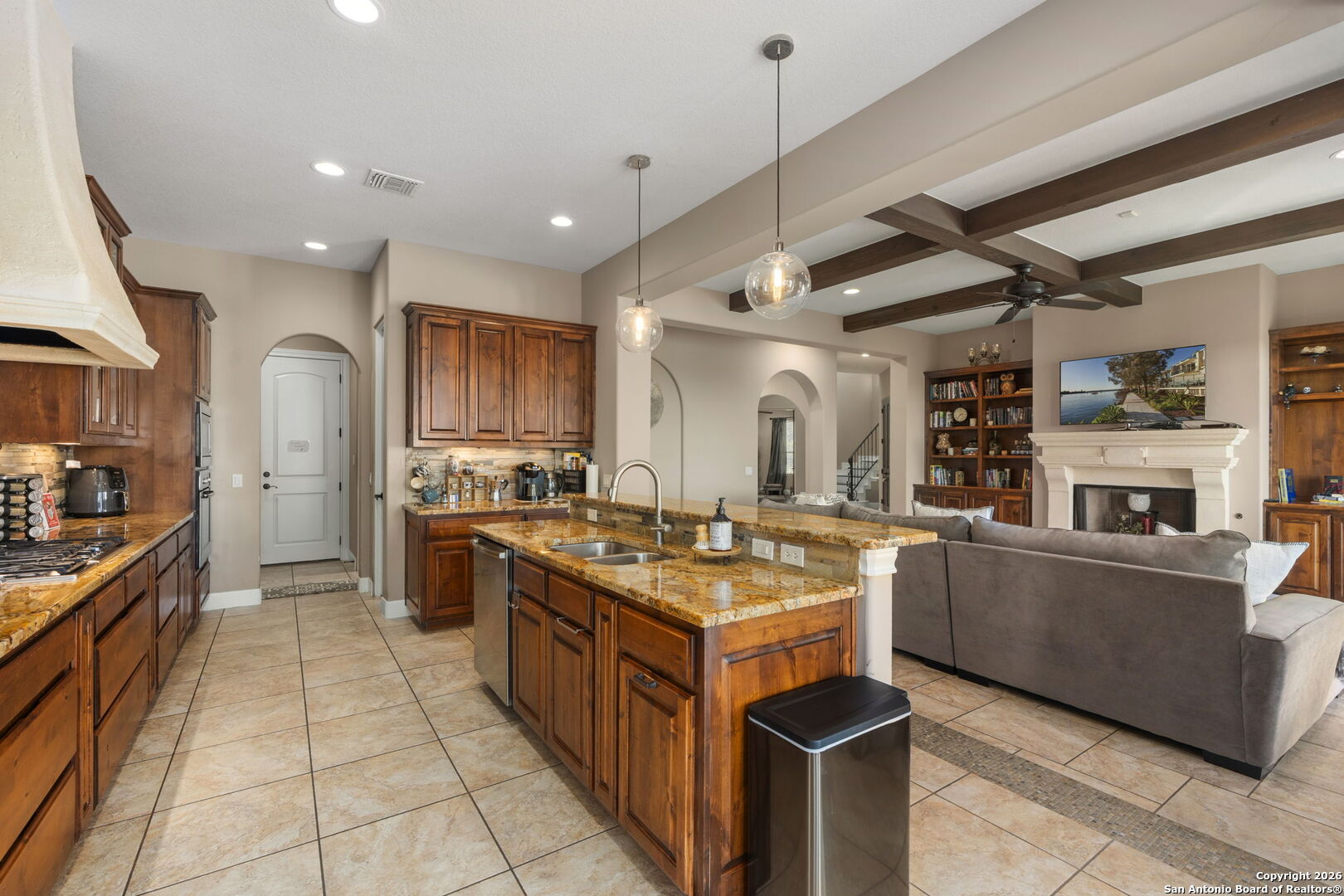 16123 Salto Del Agua