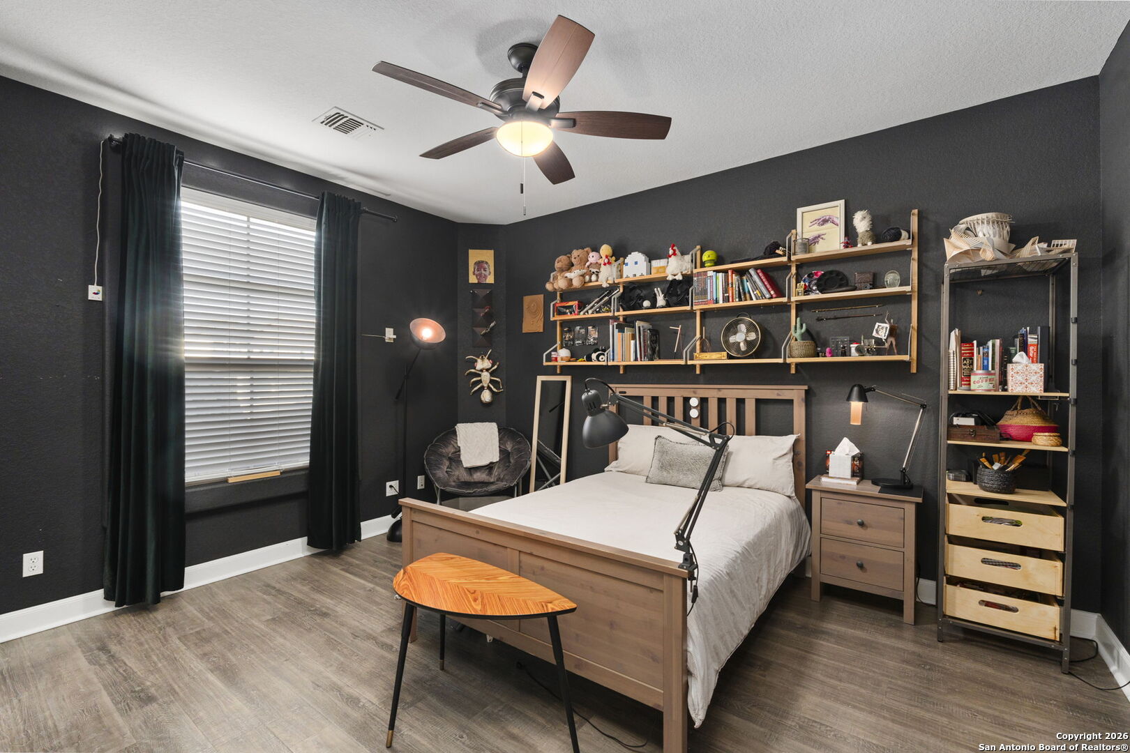 16123 Salto Del Agua