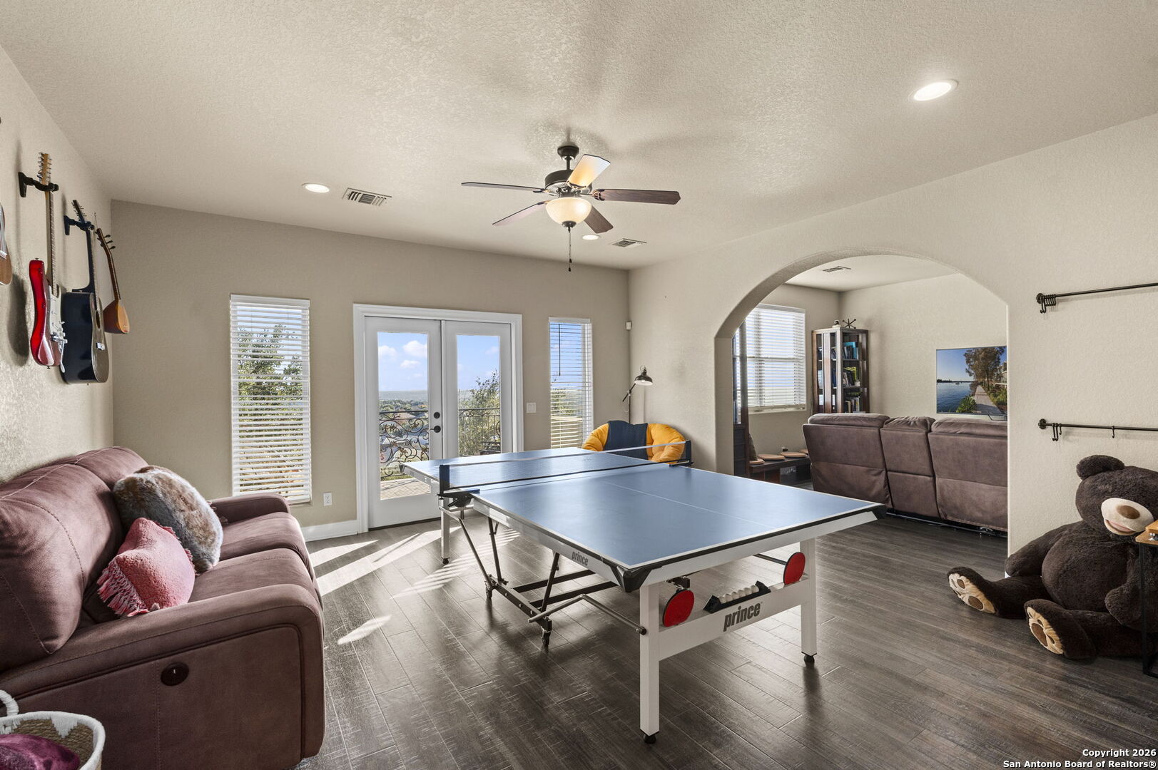 16123 Salto Del Agua