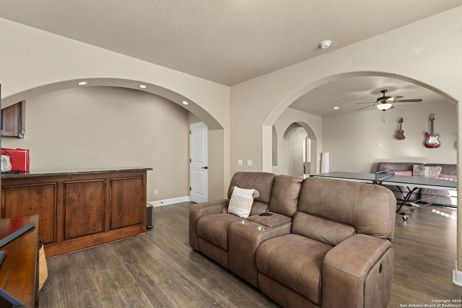 16123 Salto Del Agua